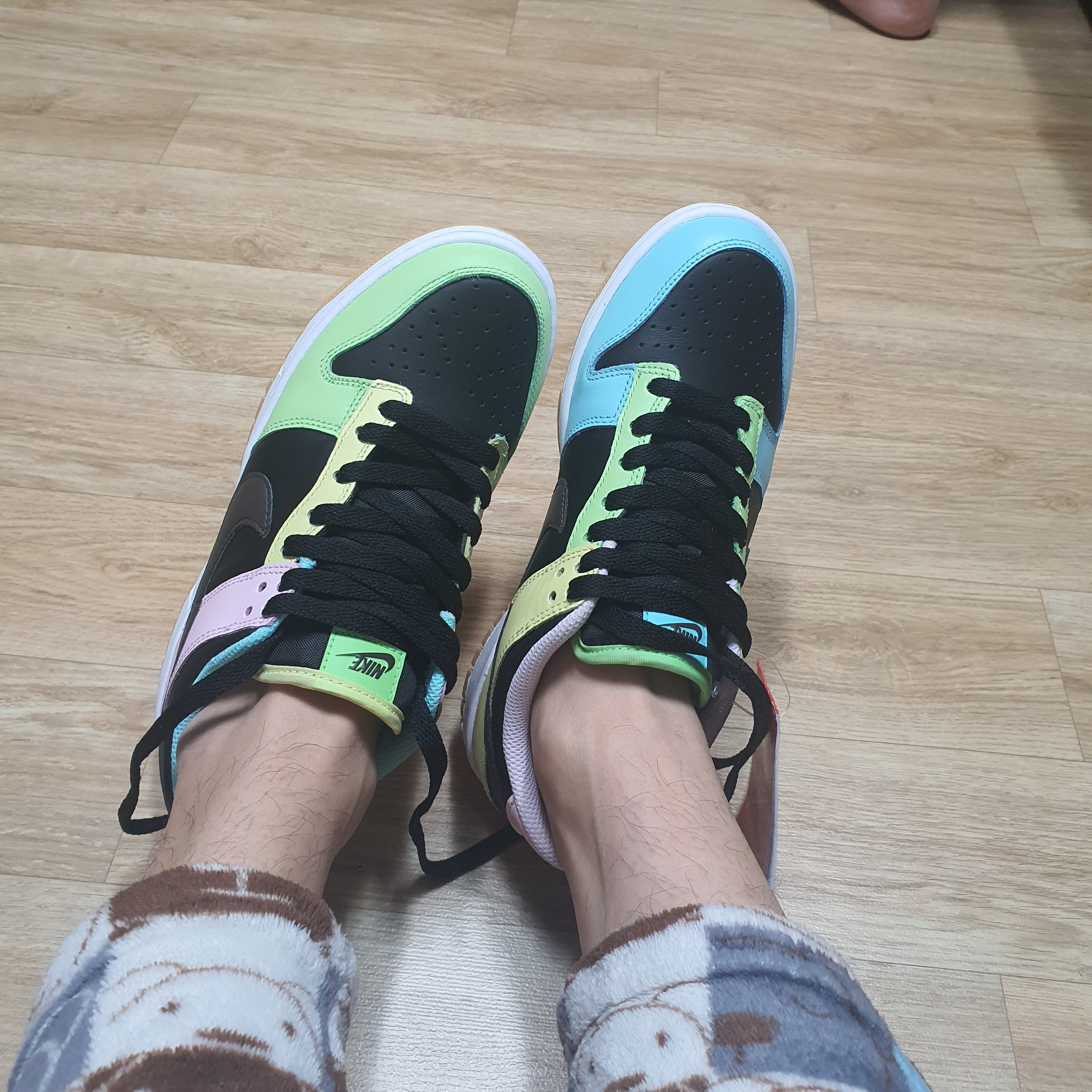 Nike Dunk Low SE Free.99 Black 착용 스타일