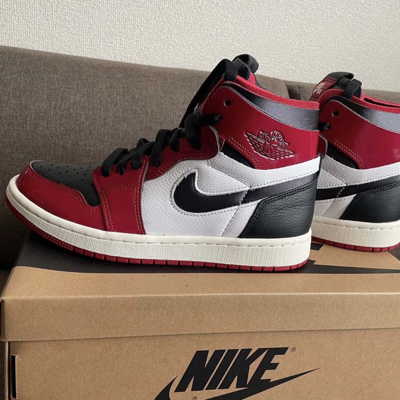 (W) Jordan 1 Zoom Air CMFT Gym Red Black 착용 스타일