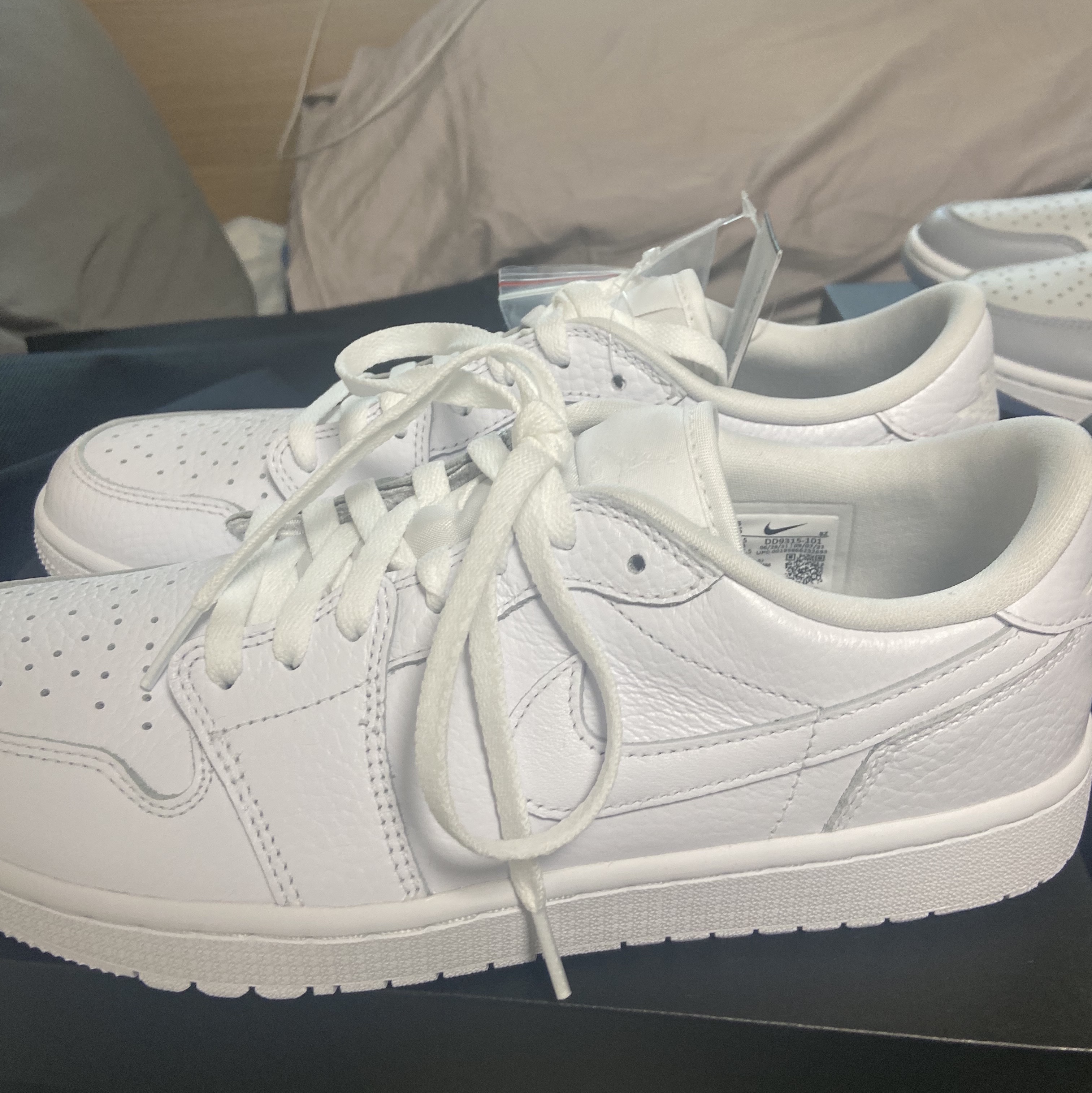 Jordan 1 Low Golf Wolf Grey, Jordan 1 Low Golf Shadow 착용 스타일 - 3