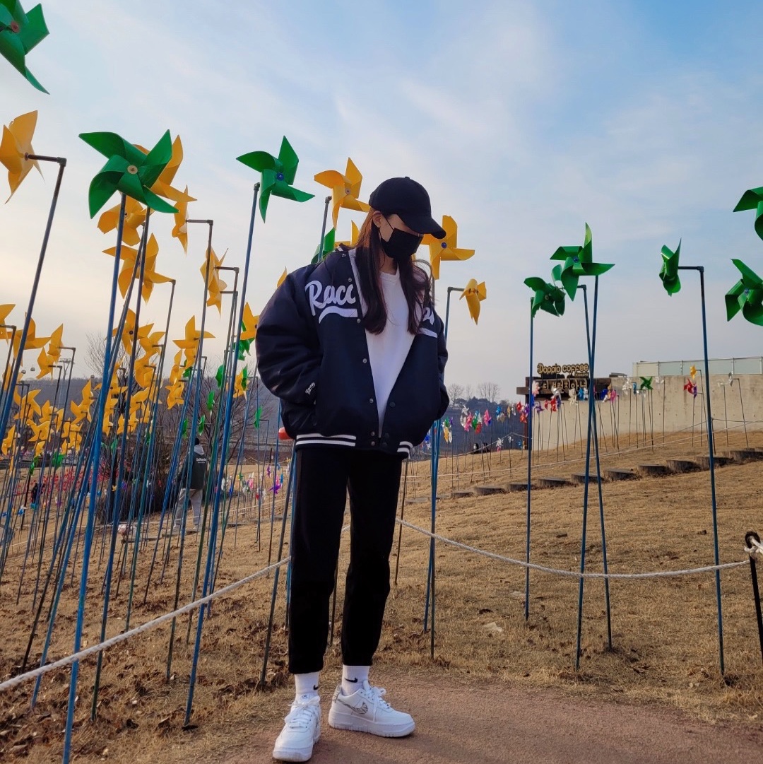 (W) Nike Air Force 1 Pixel SE Zebra 착용 스타일 - 2