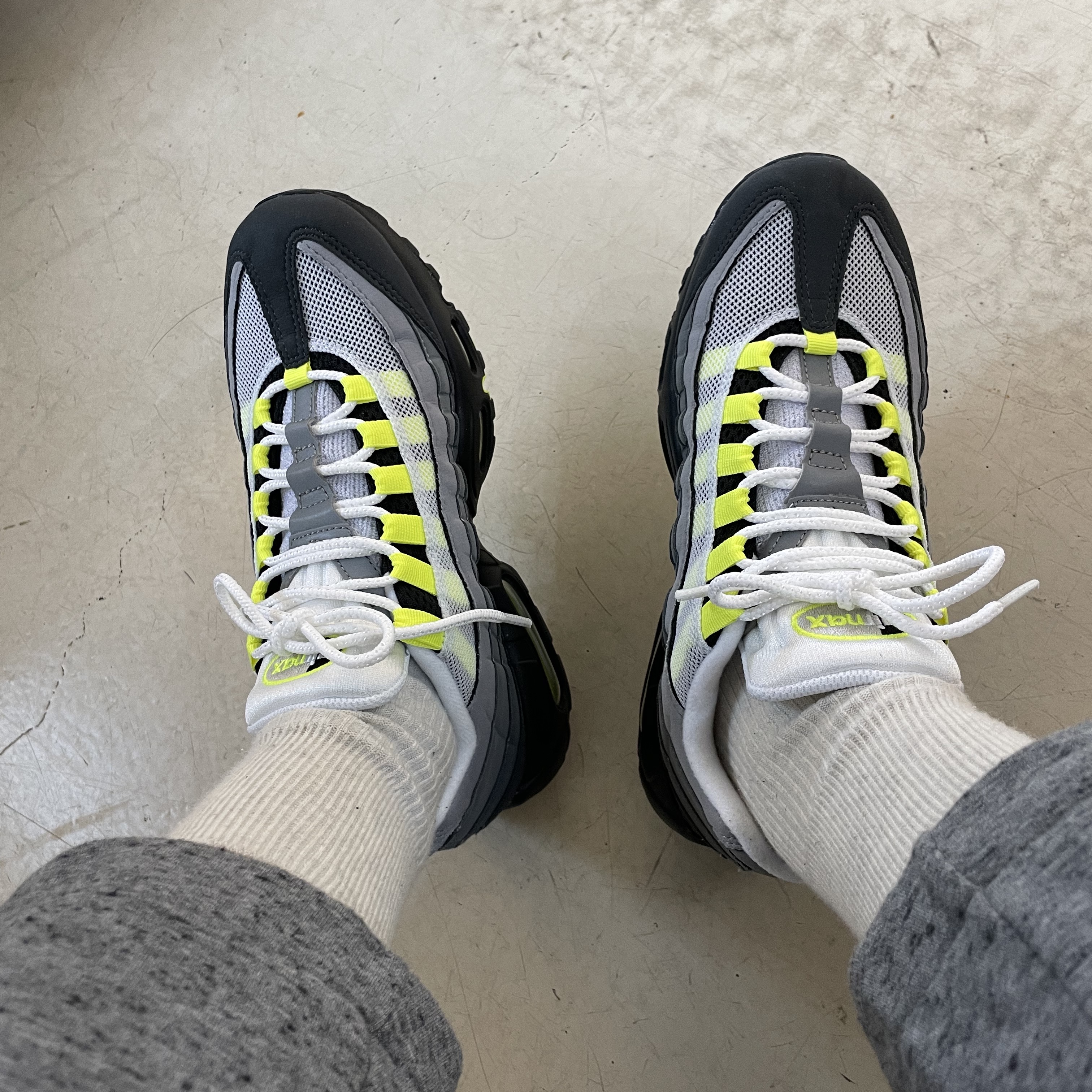 Nike Air Max 95 OG Neon Yellow 2020 착용 스타일