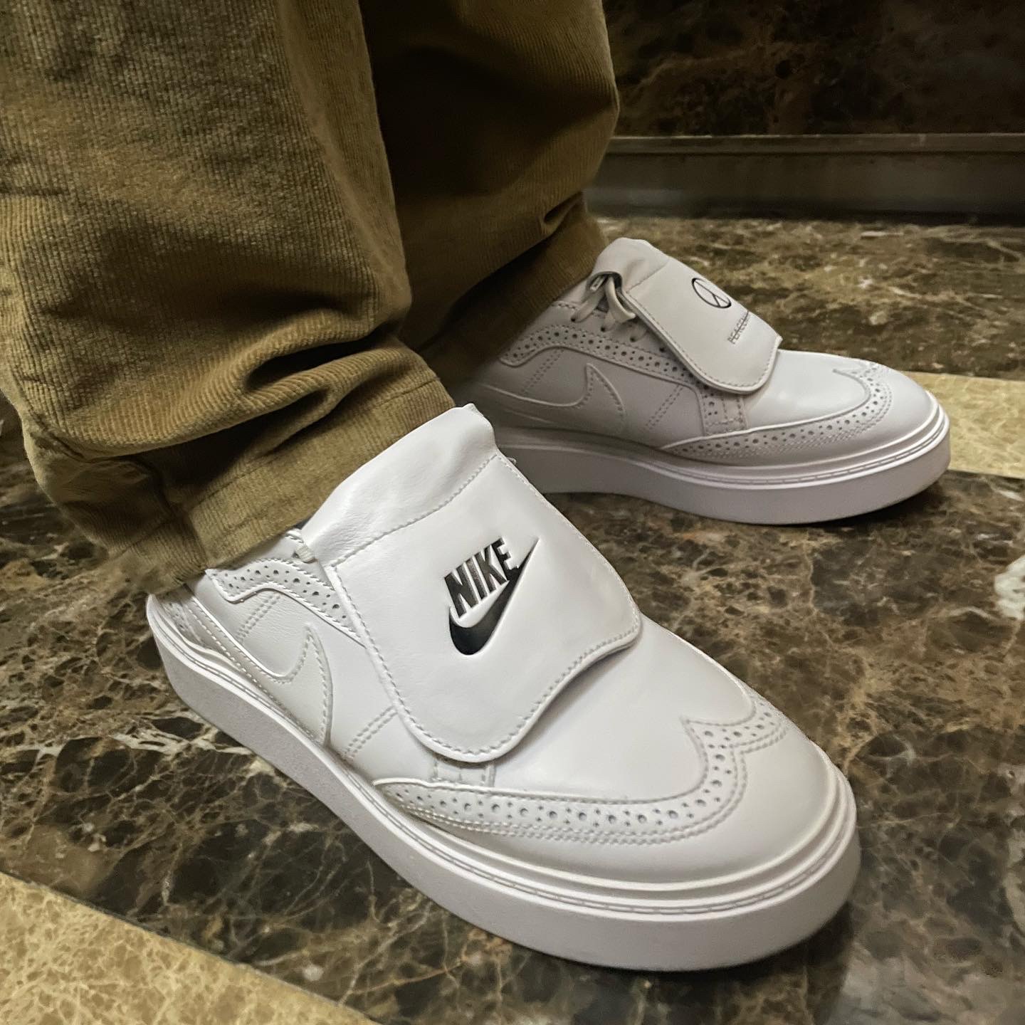 Nike x Peaceminusone Kwondo1 White 착용 스타일 - 3