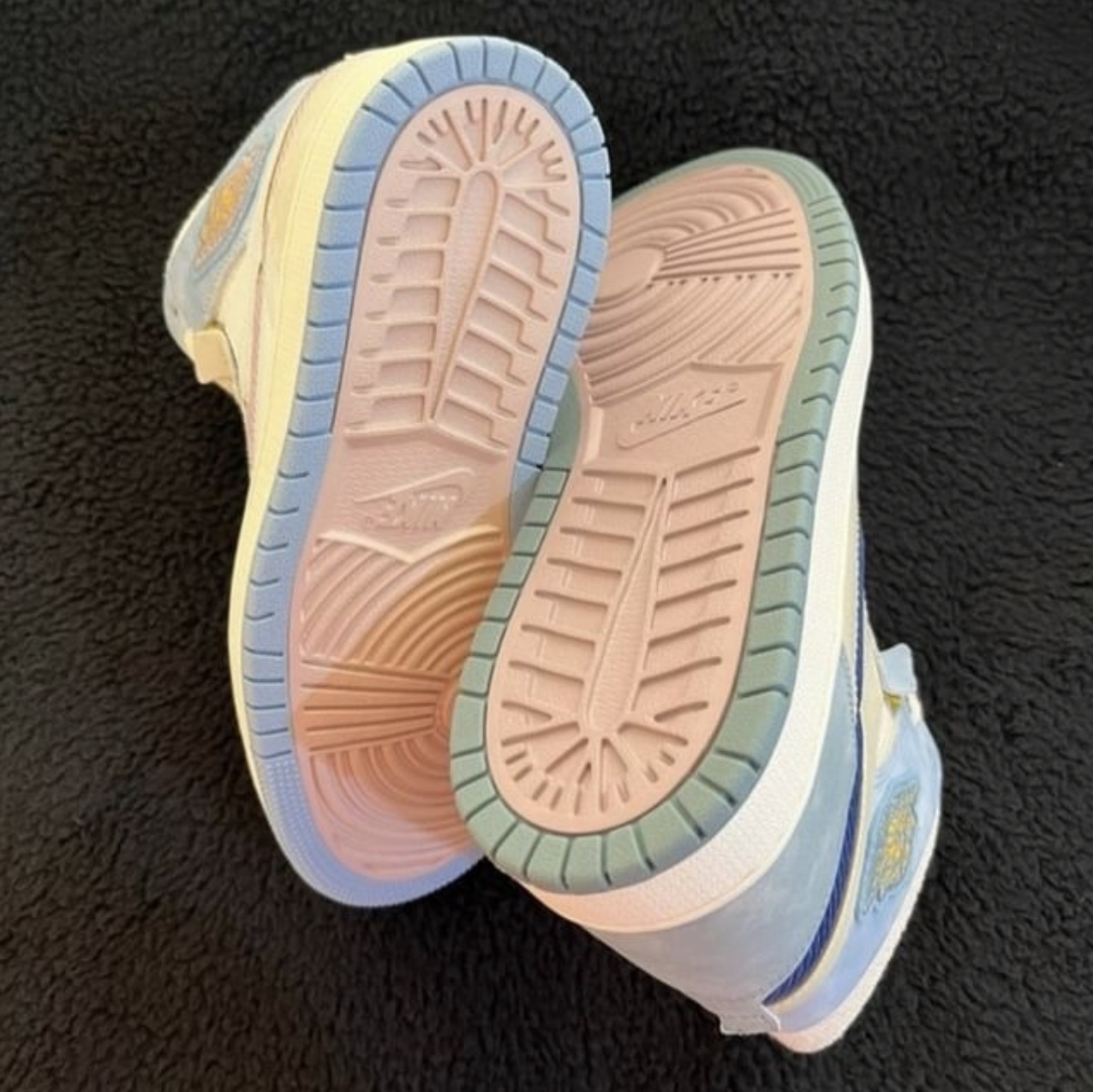 (W) Jordan 1 Zoom Air CMFT Pink Oxford Plum Fog 착용 스타일