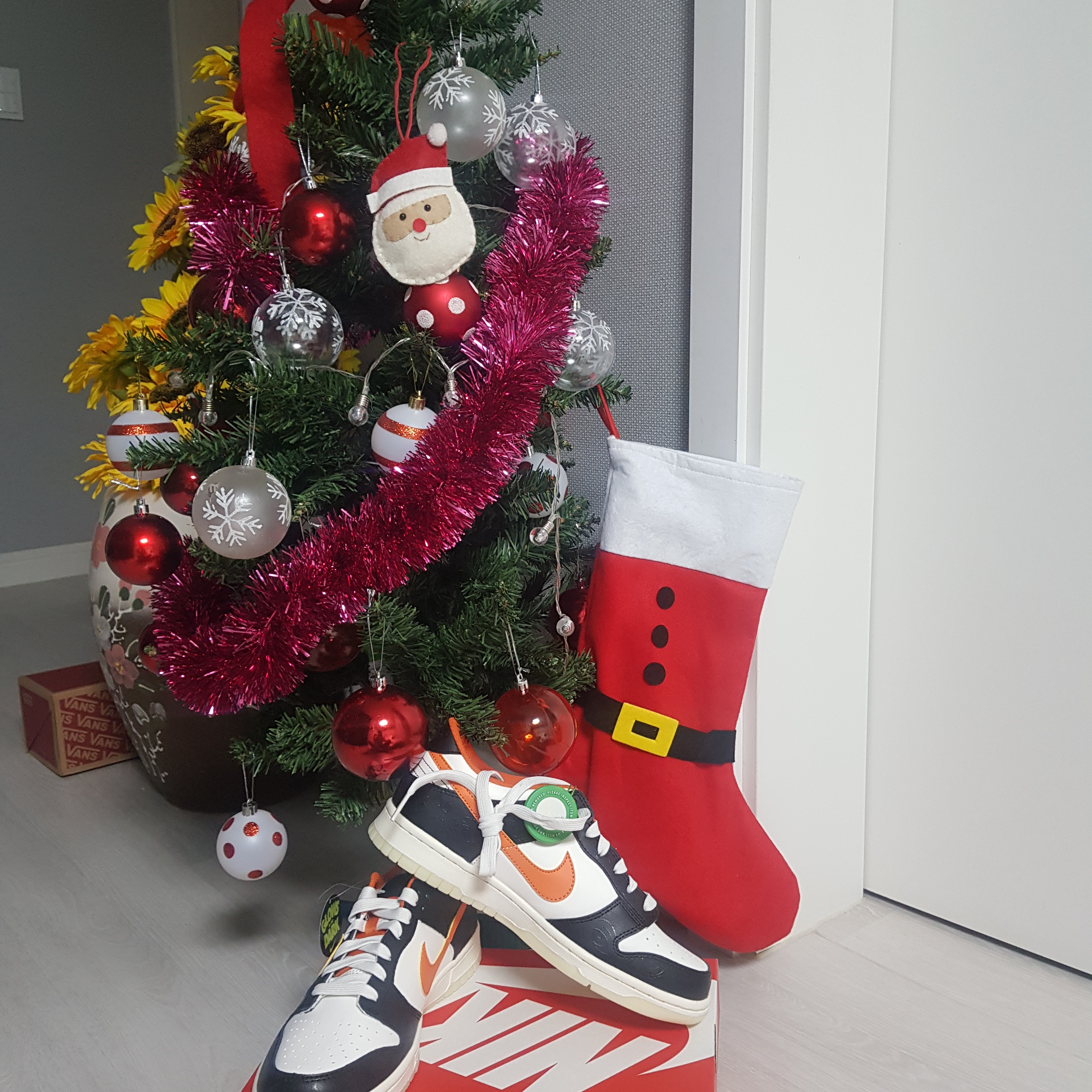 Nike Dunk Low Retro PRM Halloween, (GS) Nike Dunk Low PRM Halloween 착용 스타일 - 2