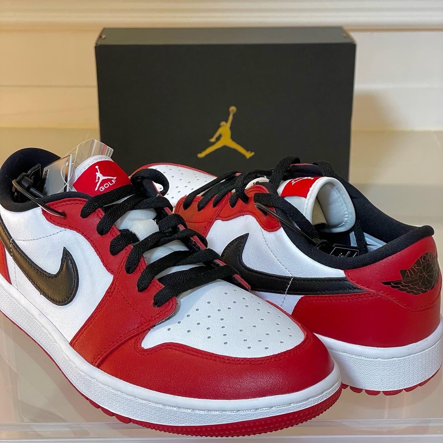 Jordan 1 Low Golf Chicago, Jordan 1 Low OG Starfish 착용 스타일 - 1