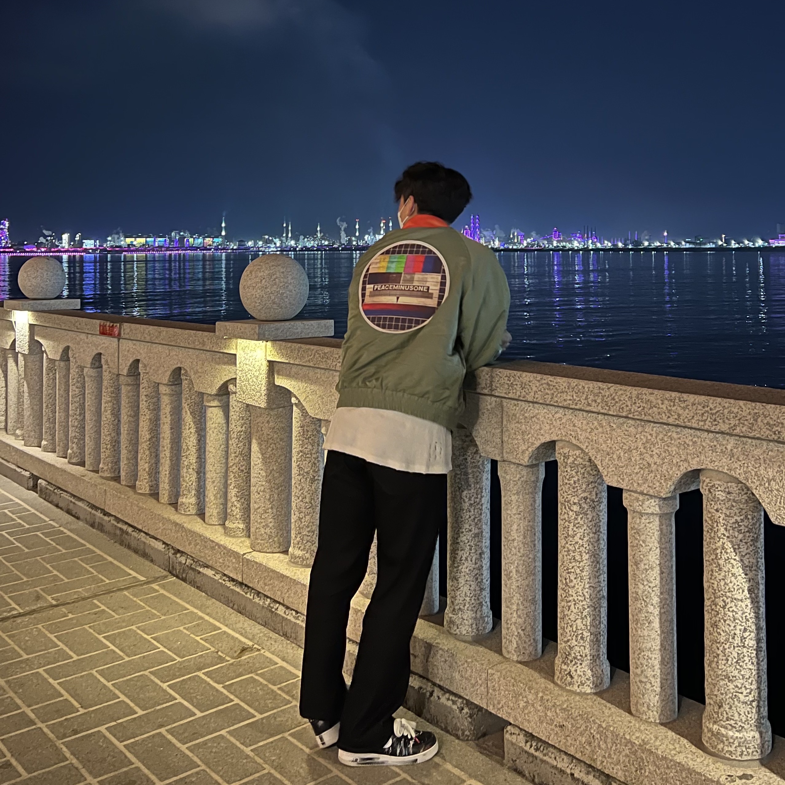 Nike x Peaceminusone Air Force 1 Low Para-Noise 착용 스타일
