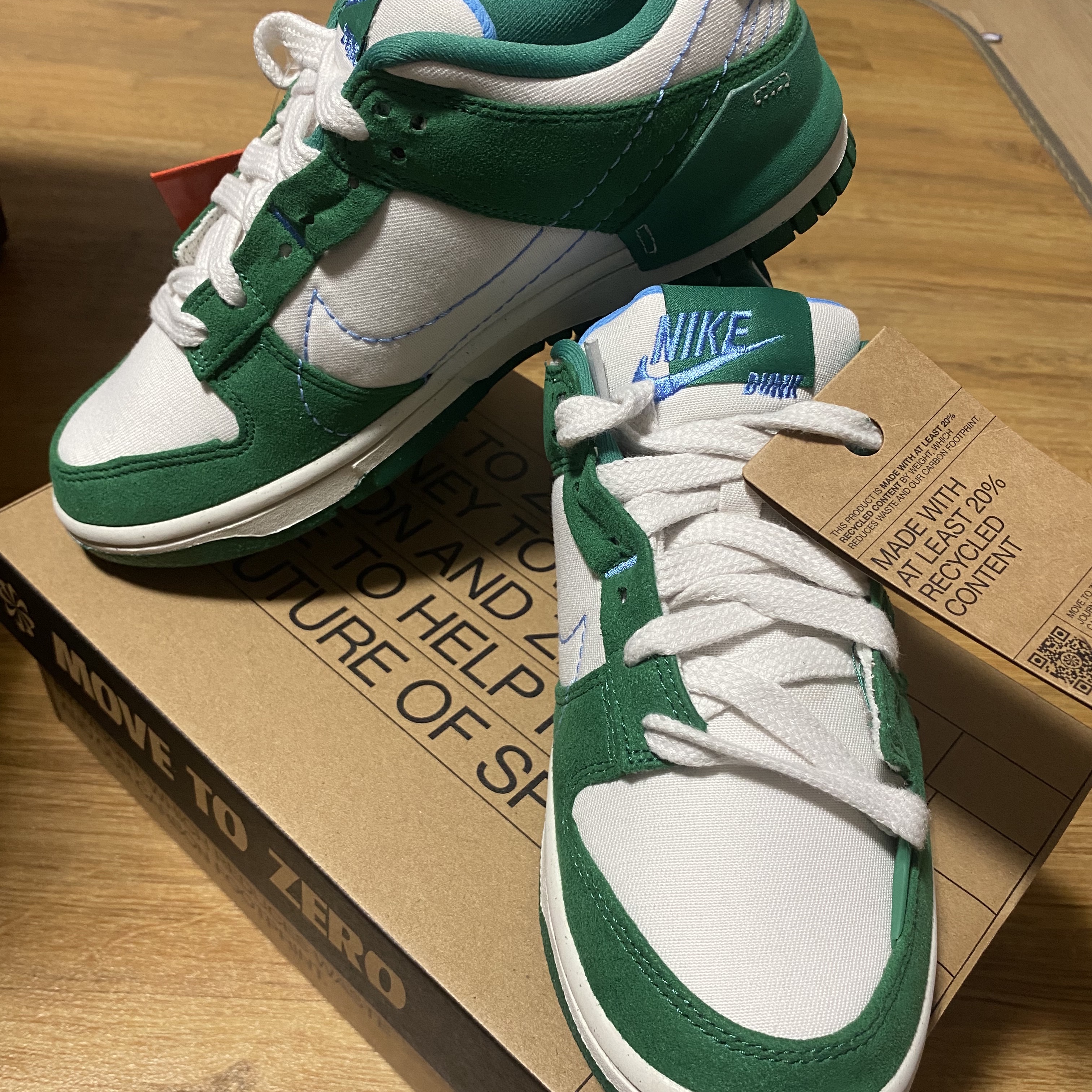 (W) Nike Dunk Low Disrupt 2 Phantom University Blue 착용 스타일 - 1