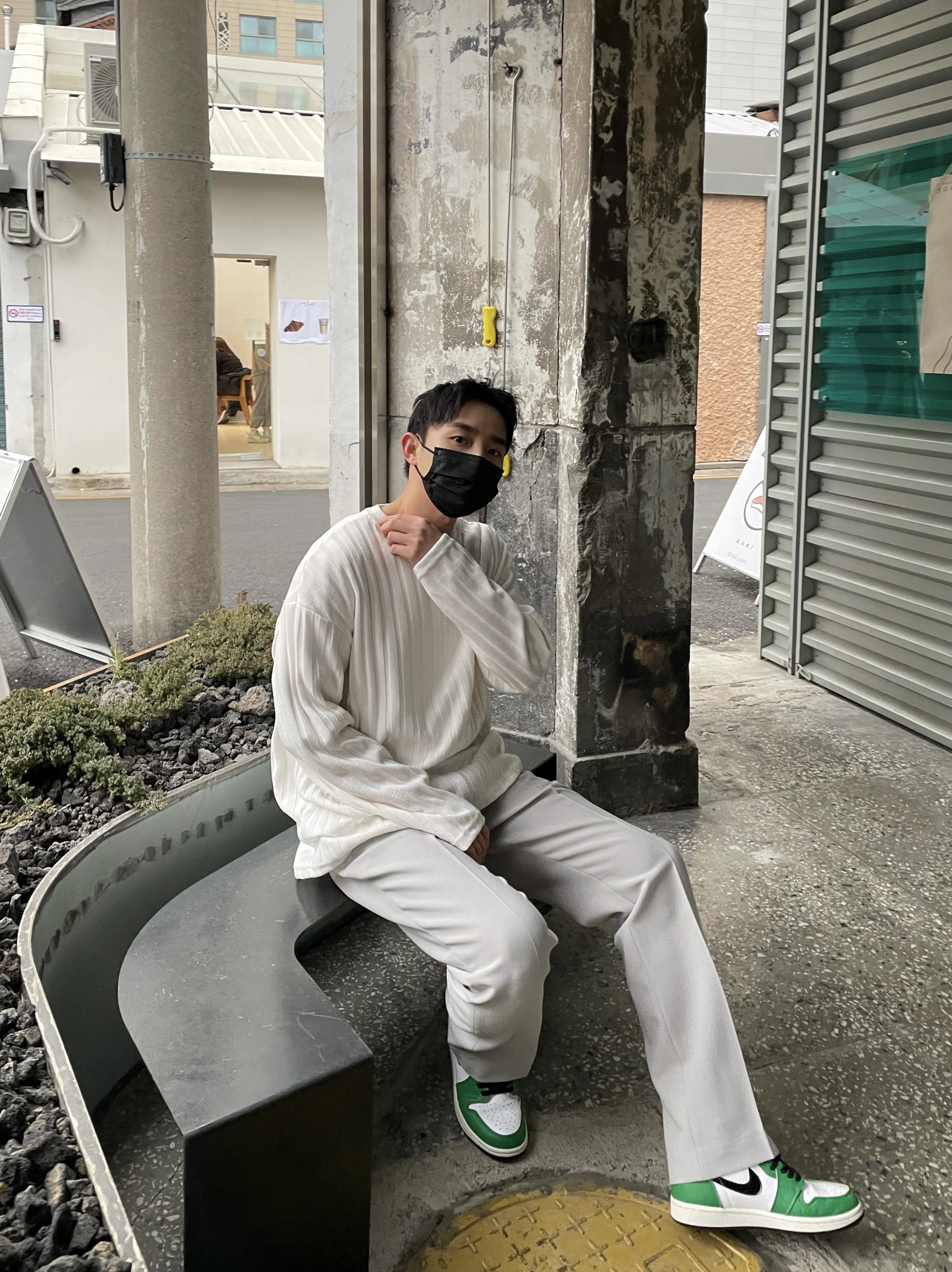 (W) Jordan 1 Retro High OG Lucky Green 착용 스타일 - 1