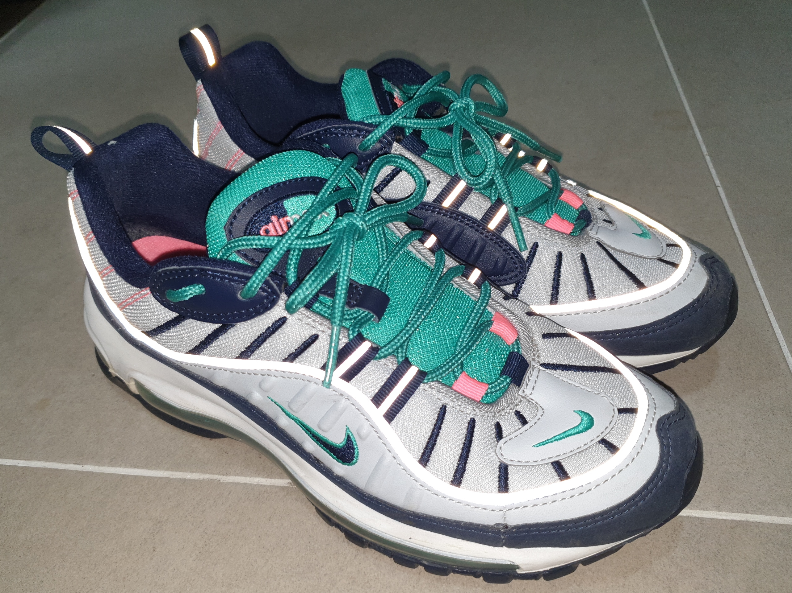Nike Air Max 98 Tidal Wave 착용 스타일 - 2