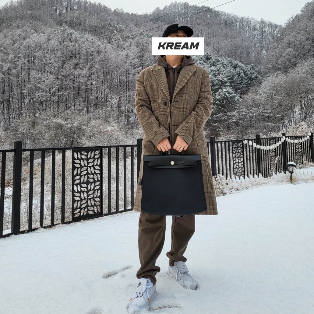 Nike x Peaceminusone Kwondo1 White, Hermes Herbag Zip 31 Bag Military Canvas Hunter Cowhide & Palladium Noir 착용 스타일 - 1