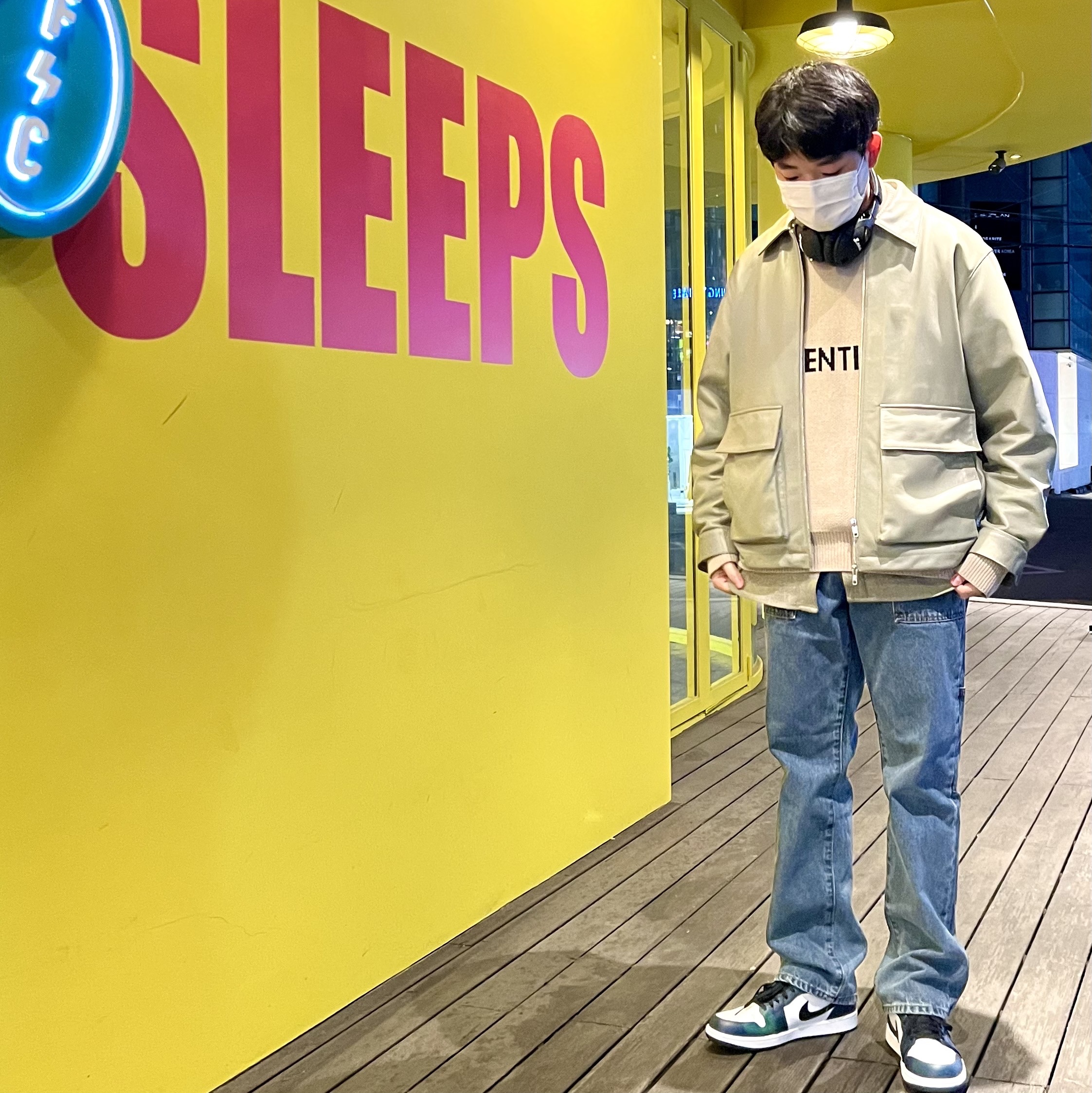 Essentials Knit Pullover Sweater Linen - Ssense Exclusive, Jordan 1 Low Dark Teal 착용 스타일
