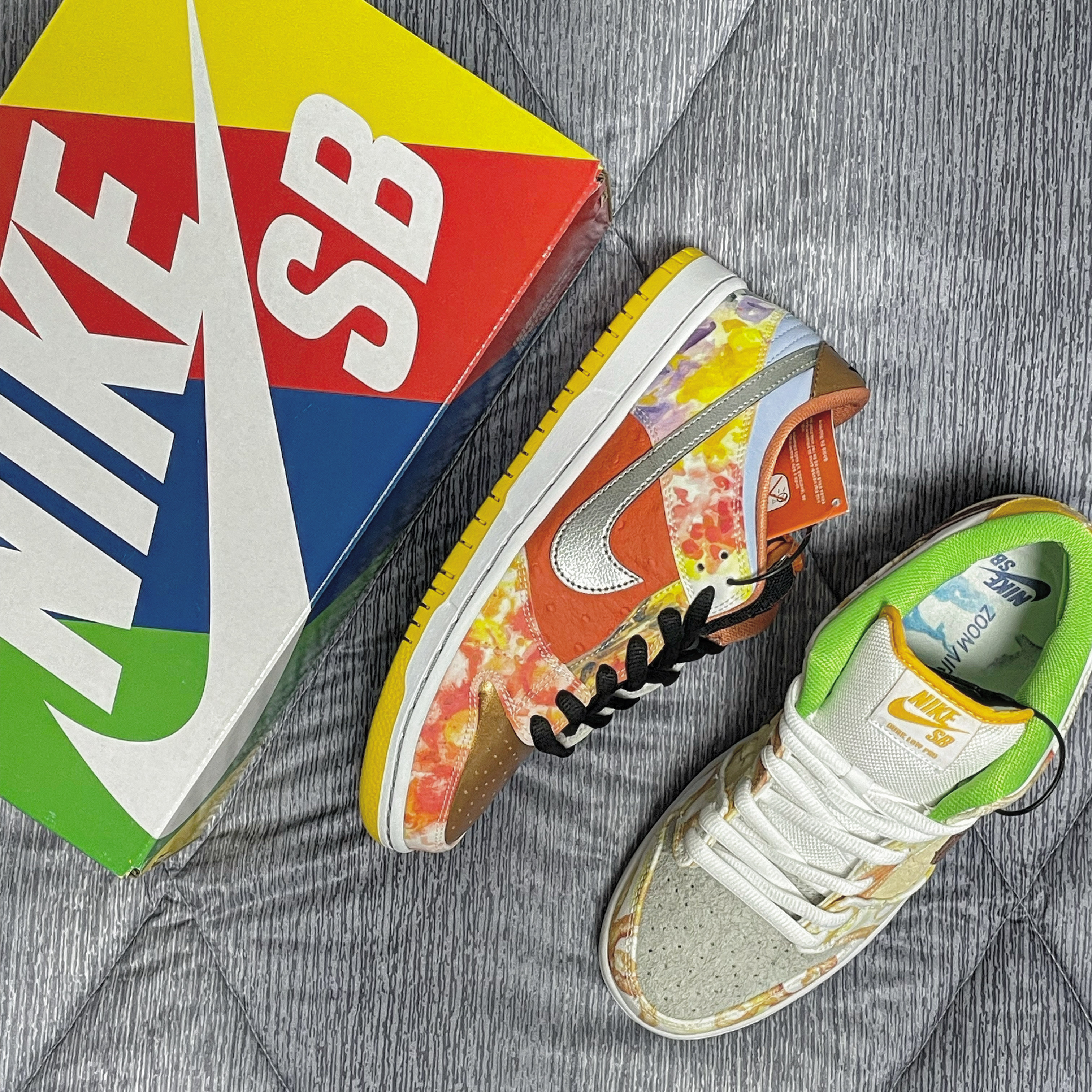 Nike SB Dunk Low Pro Street Hawker 착용 스타일