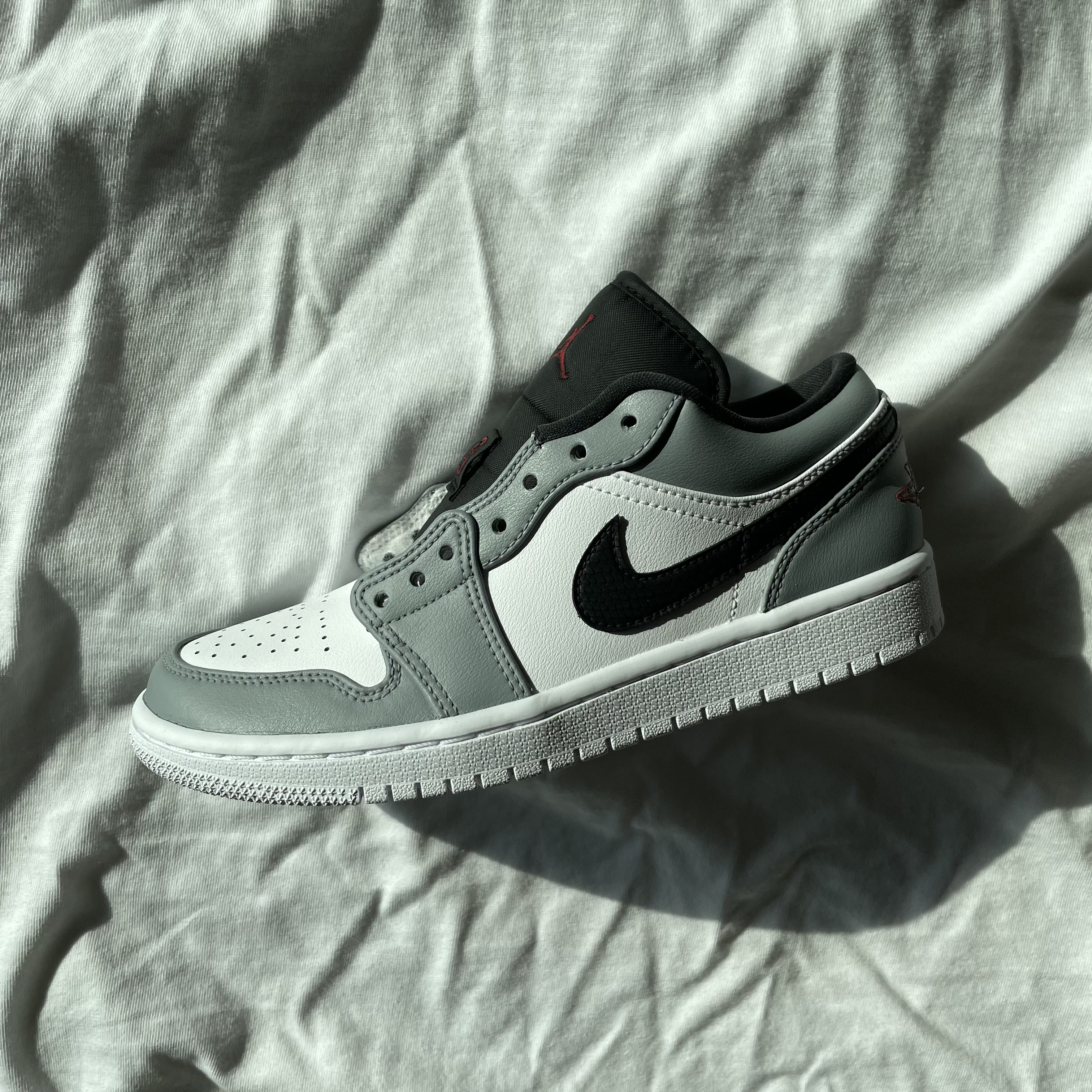 (W) Jordan 1 Low Triple White 2020 착용 스타일