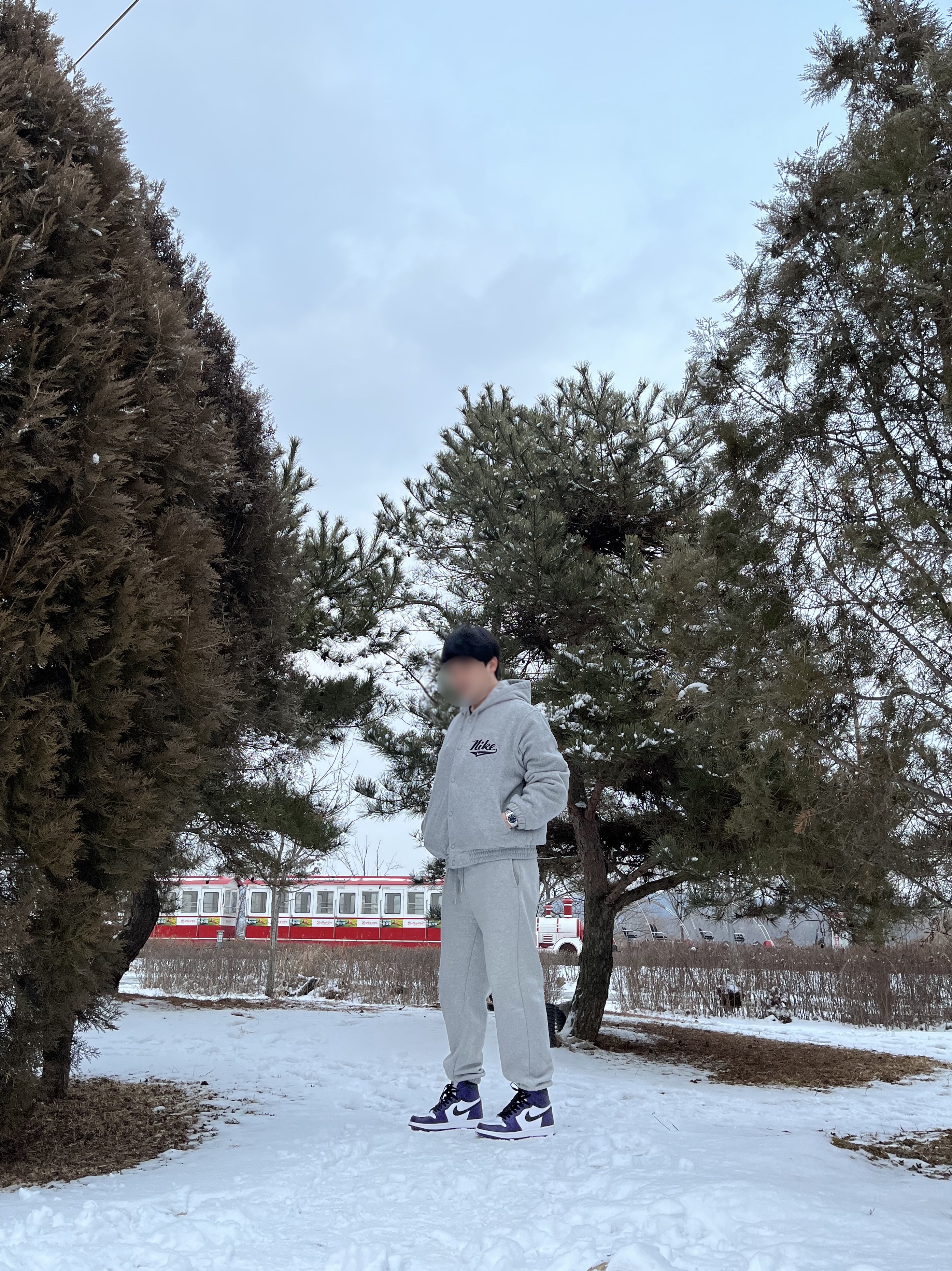 Jordan 1 Retro High OG Court Purple 2020 착용 스타일 - 4