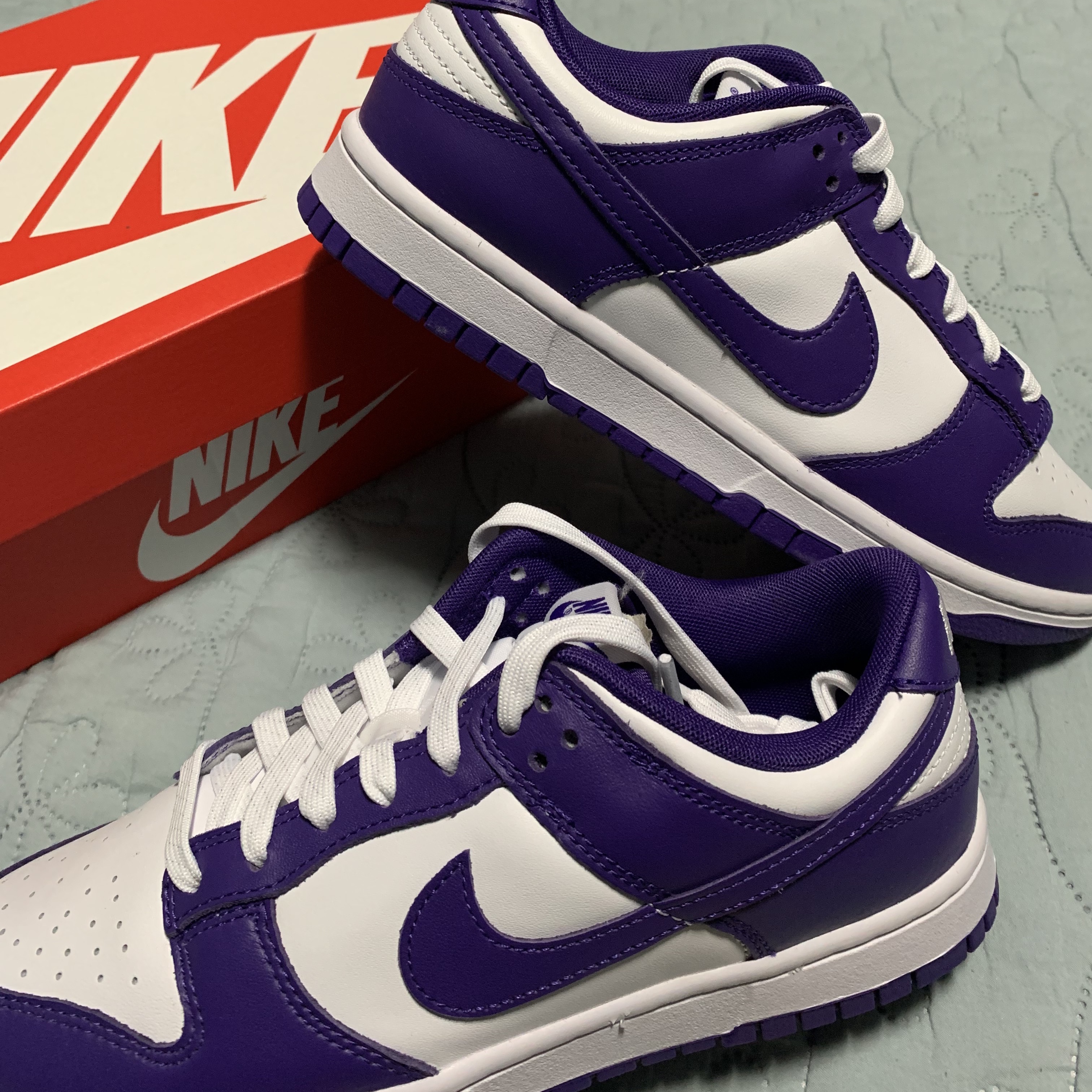 Nike Dunk Low Retro Championship Court Purple 착용 스타일