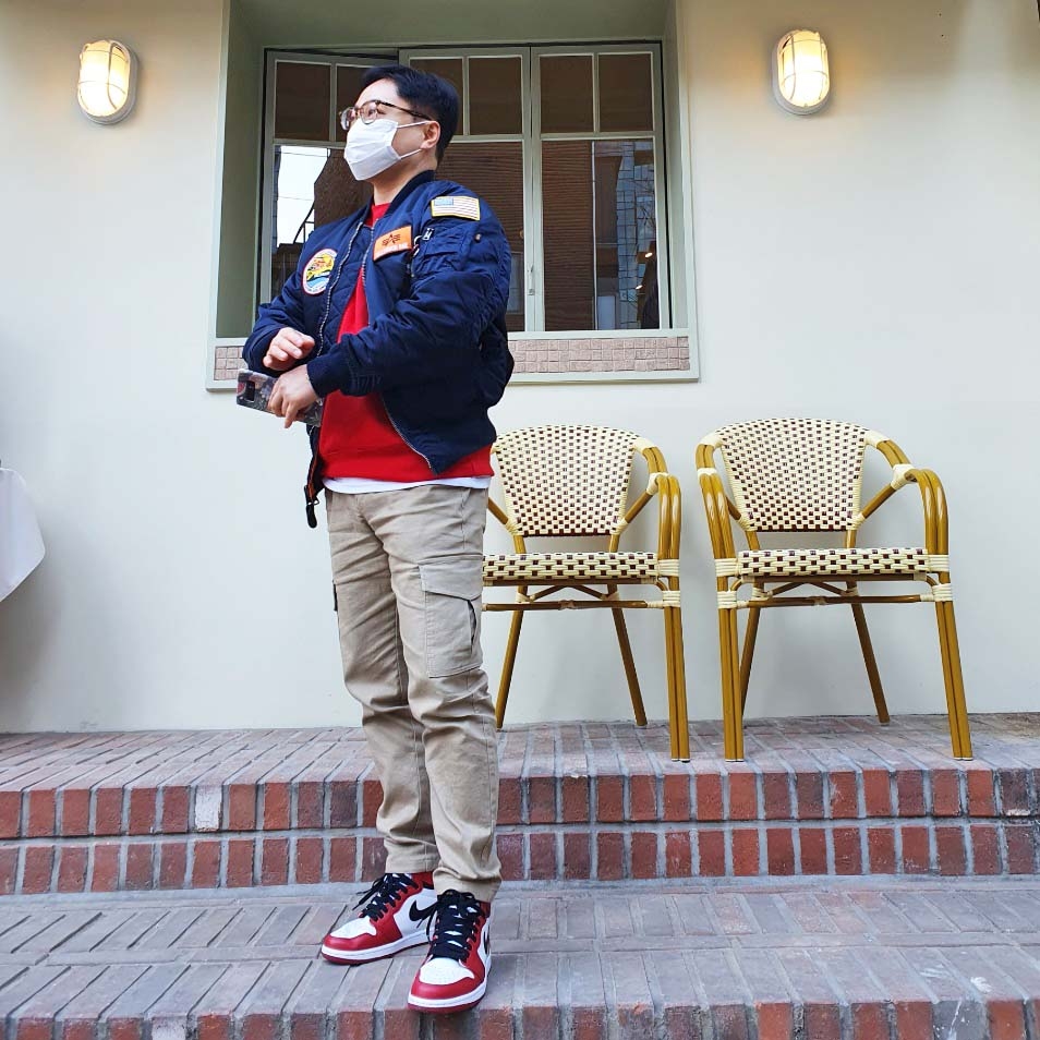 Jordan 1 Retro High OG Chicago 2015, Supreme x Timberland Crewneck Black - 20SS 착용 스타일 - 1