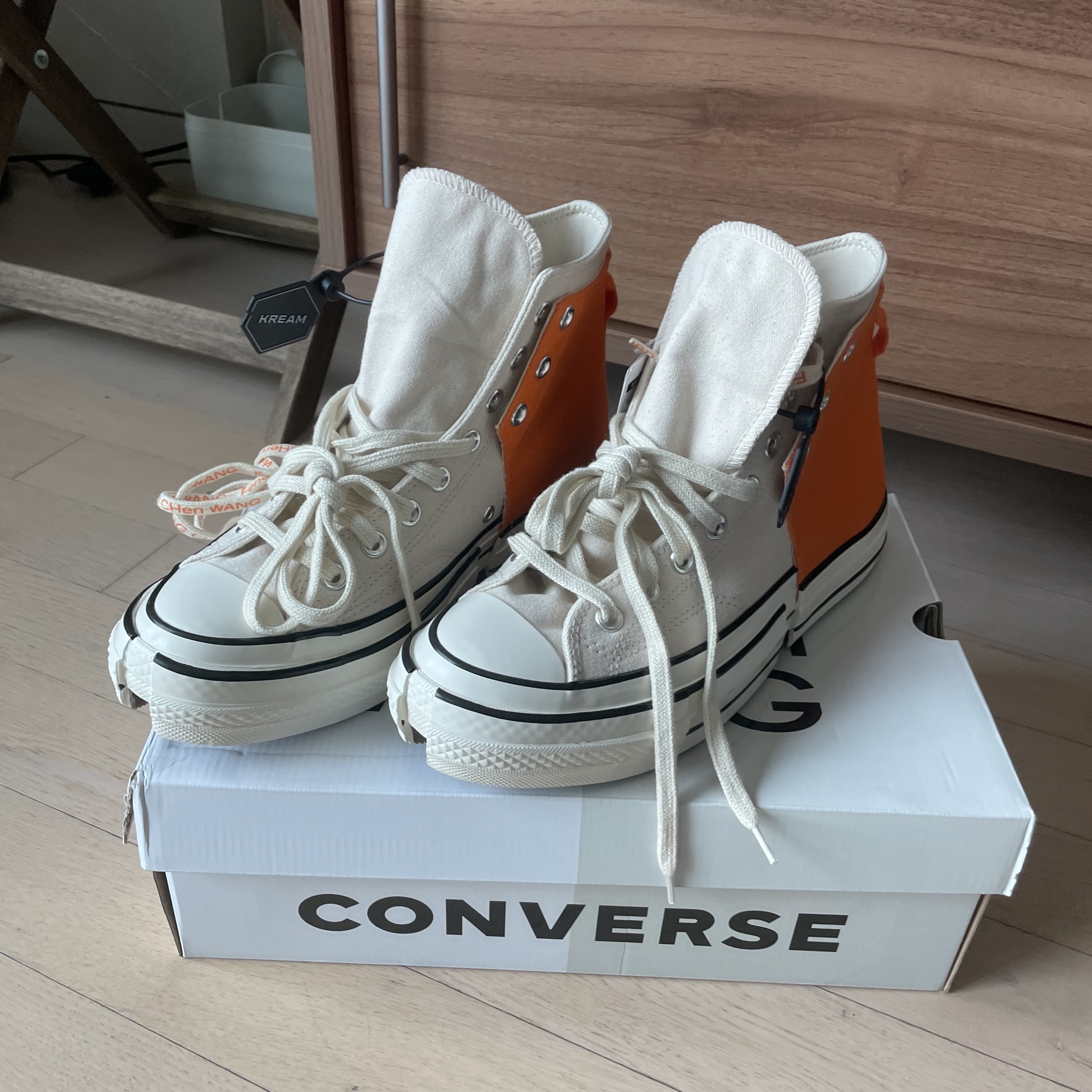 Converse x Feng Chen Wang Chuck 70 2-in-1 Persimmon Orange 착용 스타일 - 1