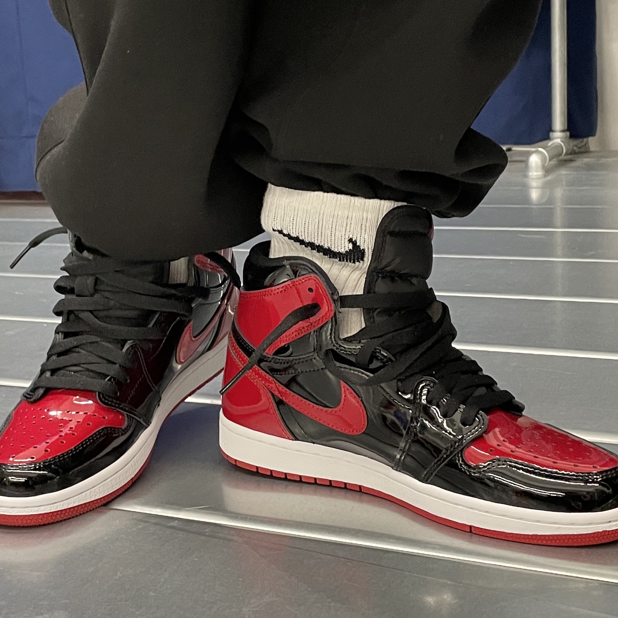 Jordan 1 Retro High OG Patent Bred 착용 스타일