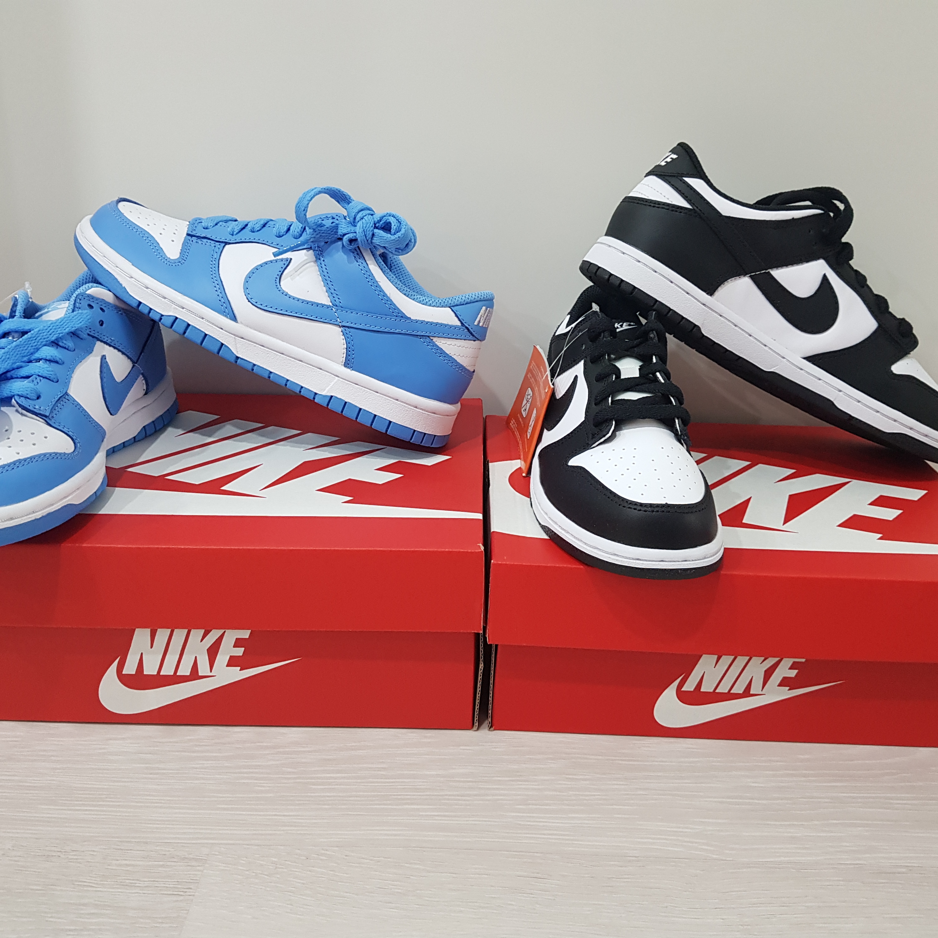 (PS) Nike Dunk Low Black, (GS) Nike Dunk Low University Blue 착용 스타일 - 3