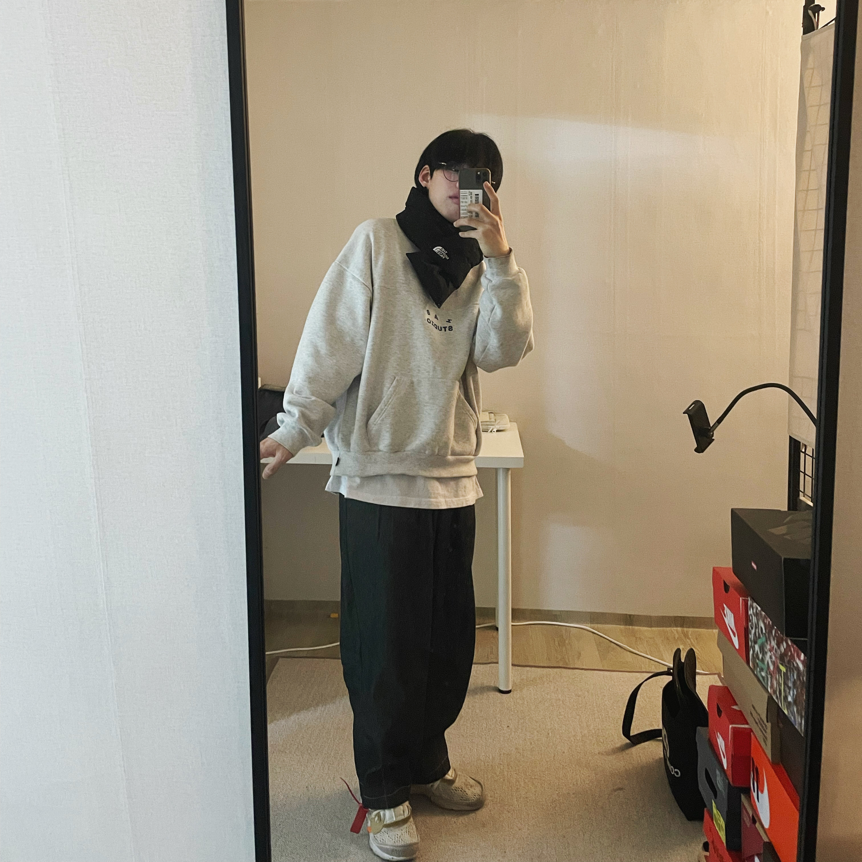 Nike x Off-White Air Presto White, IAB Studio Half Zip Pullover Light Gray 착용 스타일