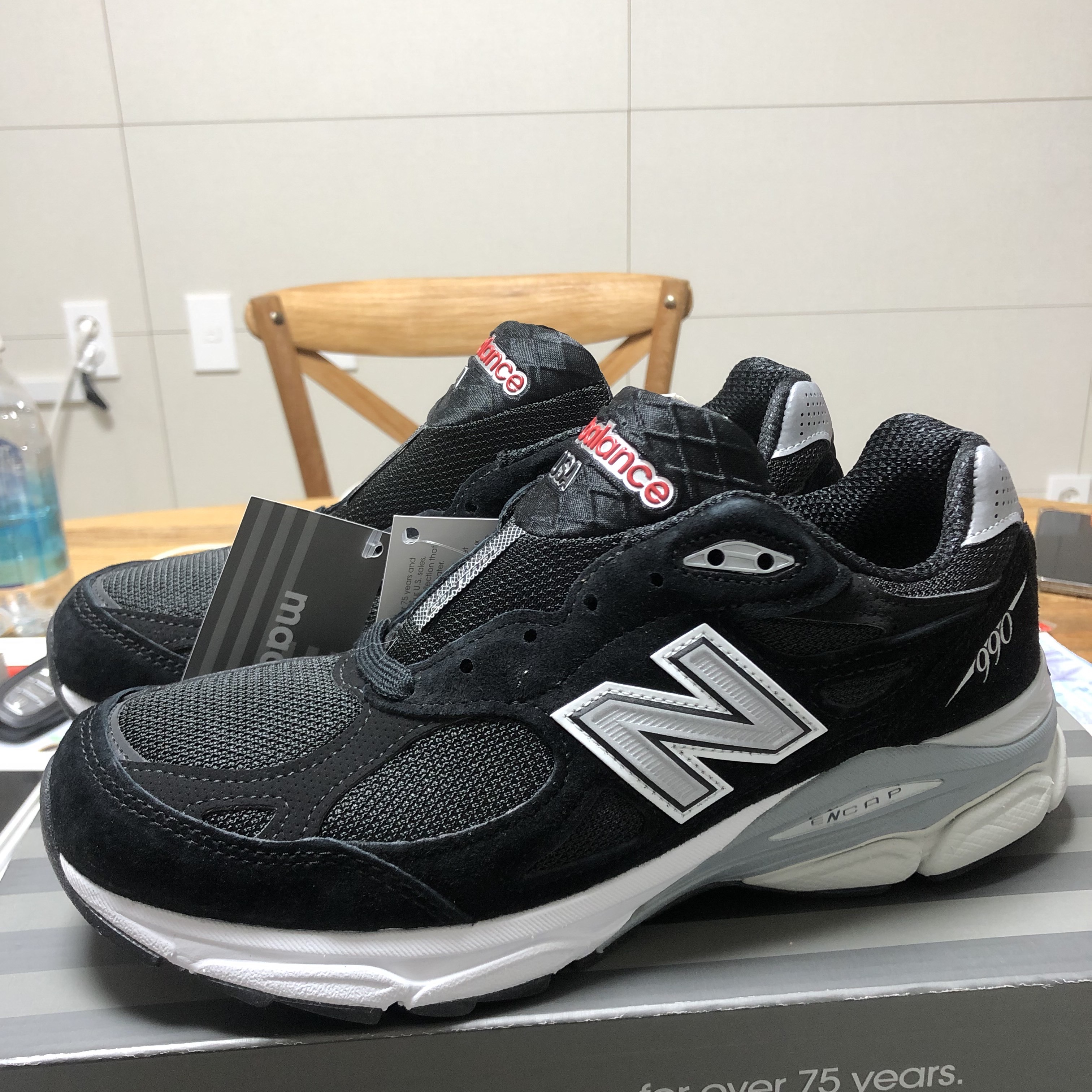 New Balance 990v3 Made in USA Black - D Standard 착용 스타일