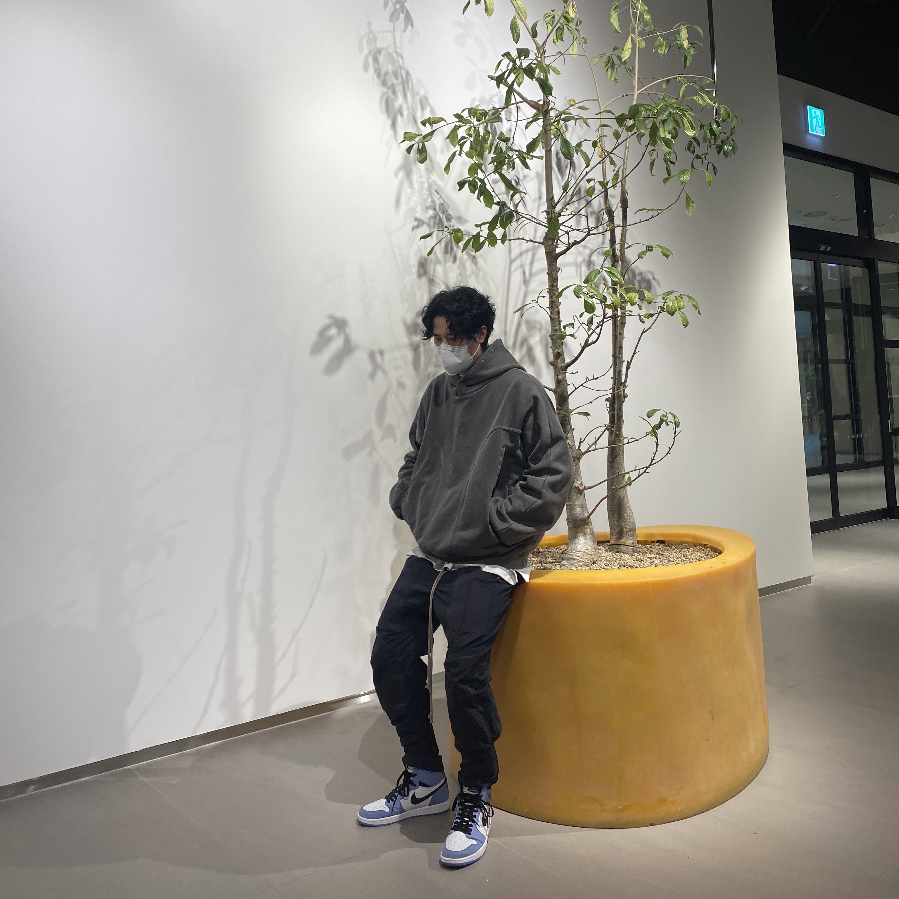 Jordan 1 Retro High OG University Blue 착용 스타일