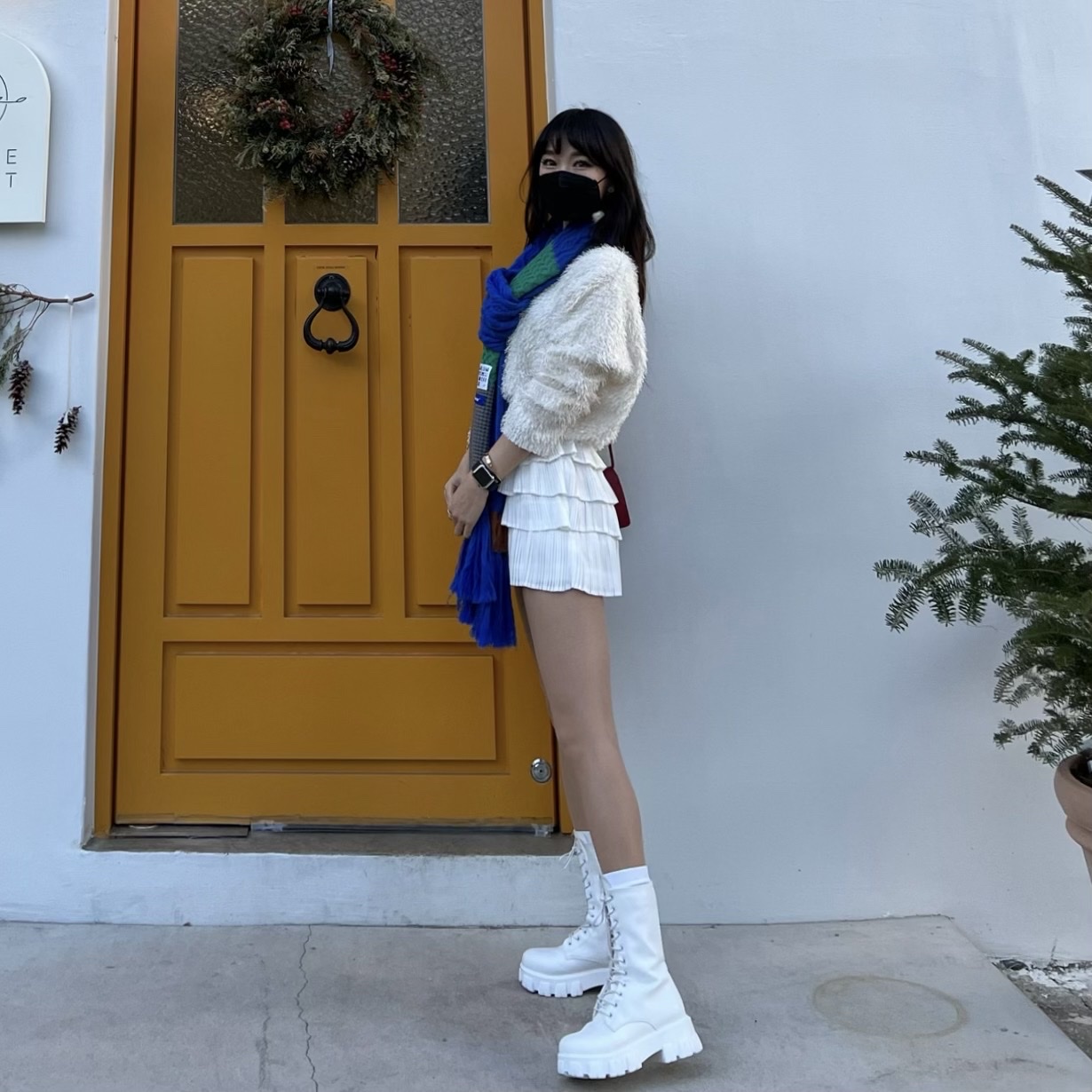 Ader Error x Zara Scarf Blue 착용 스타일 - 3