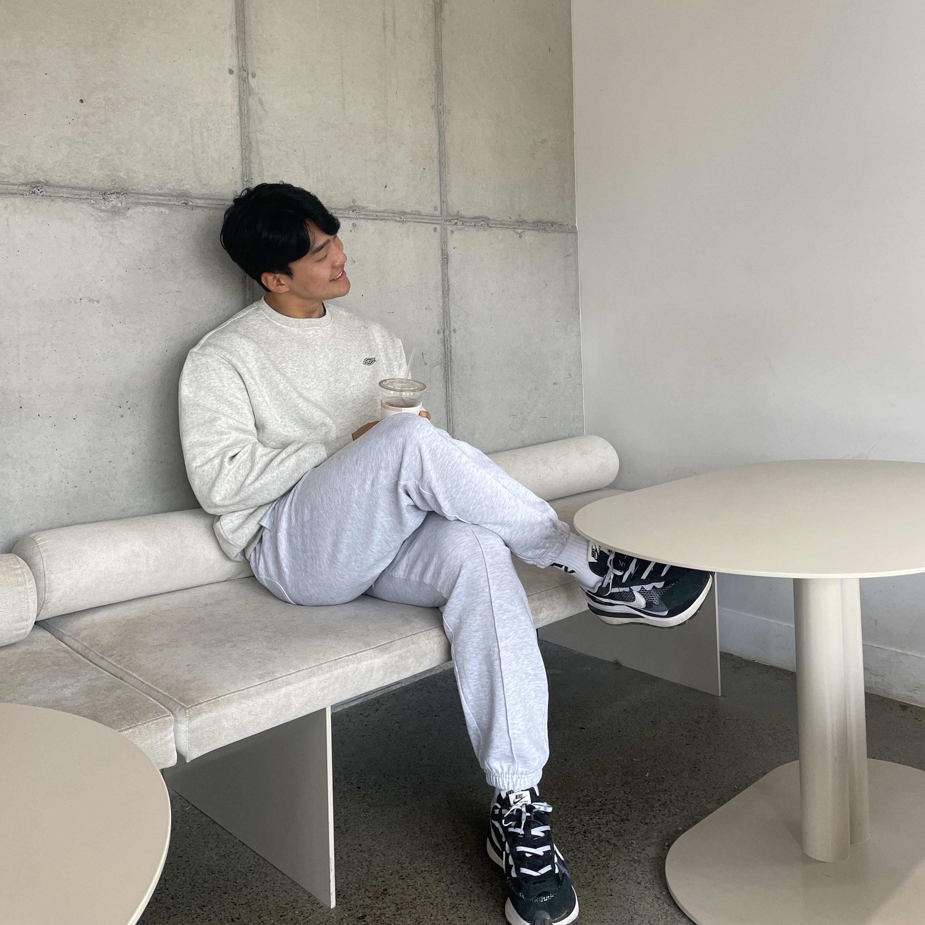 Nike x Sacai VaporWaffle Black White 착용 스타일 - 1
