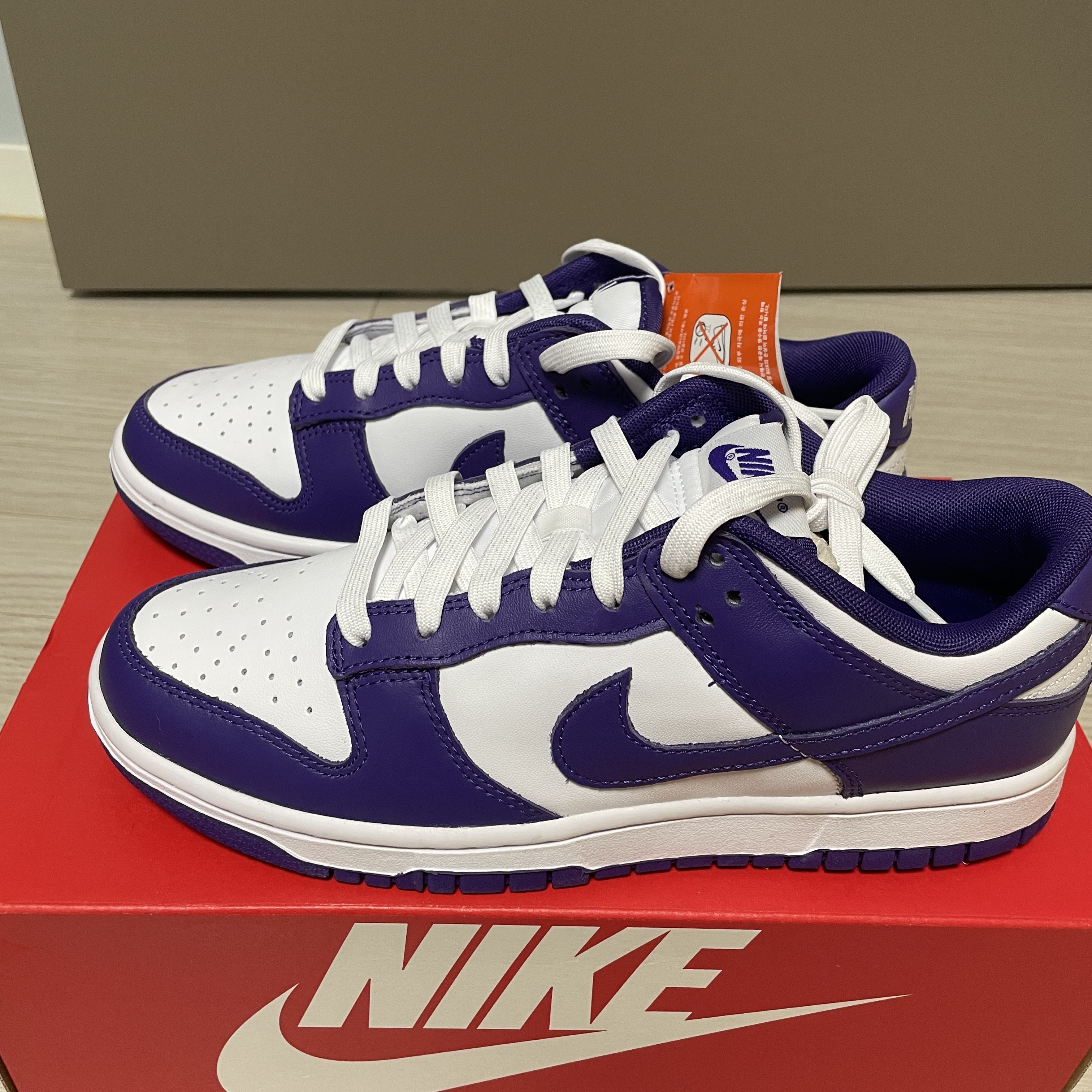 Nike Dunk Low Retro Championship Court Purple 착용 스타일