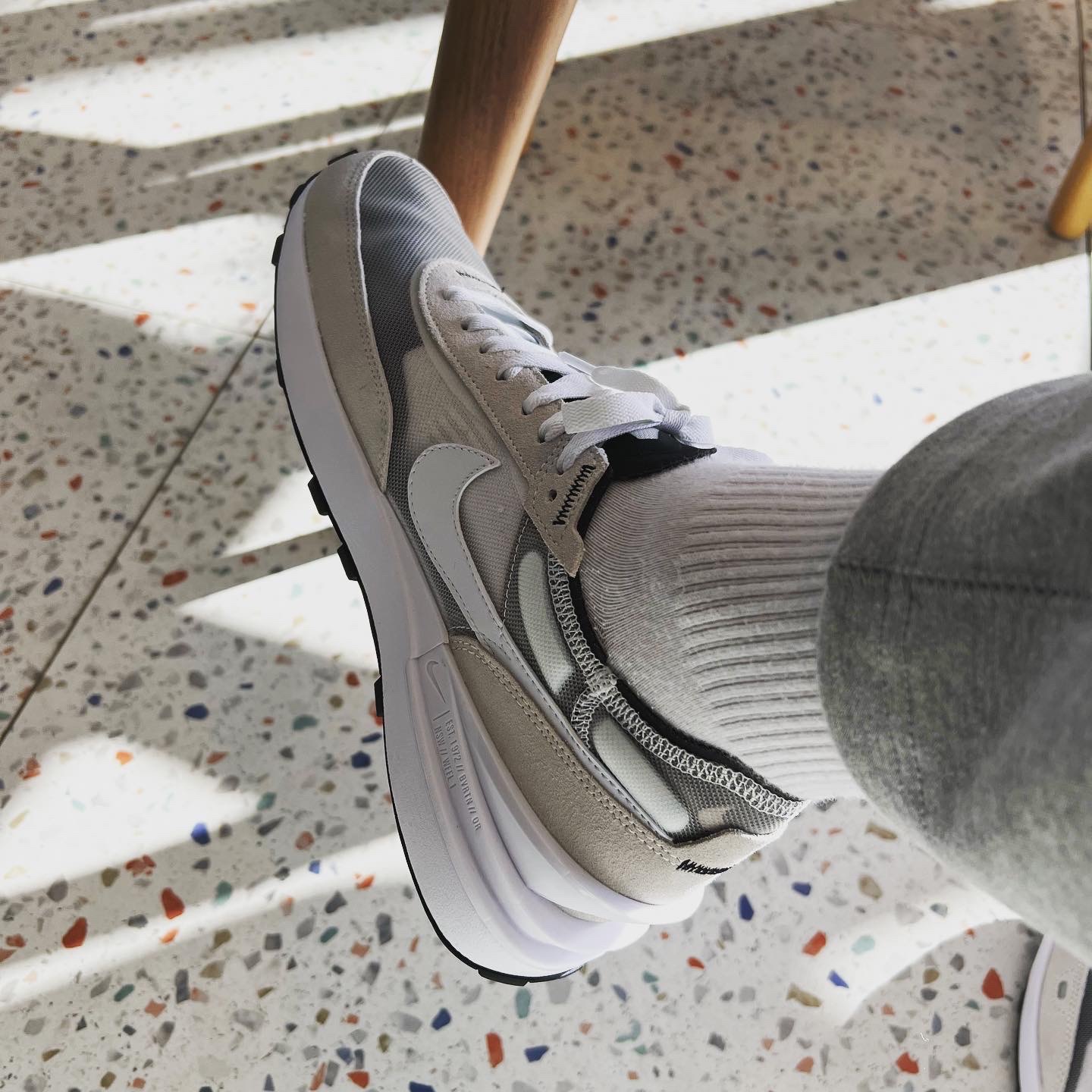 Nike Waffle One Infinite Lilac 착용 스타일 - 1