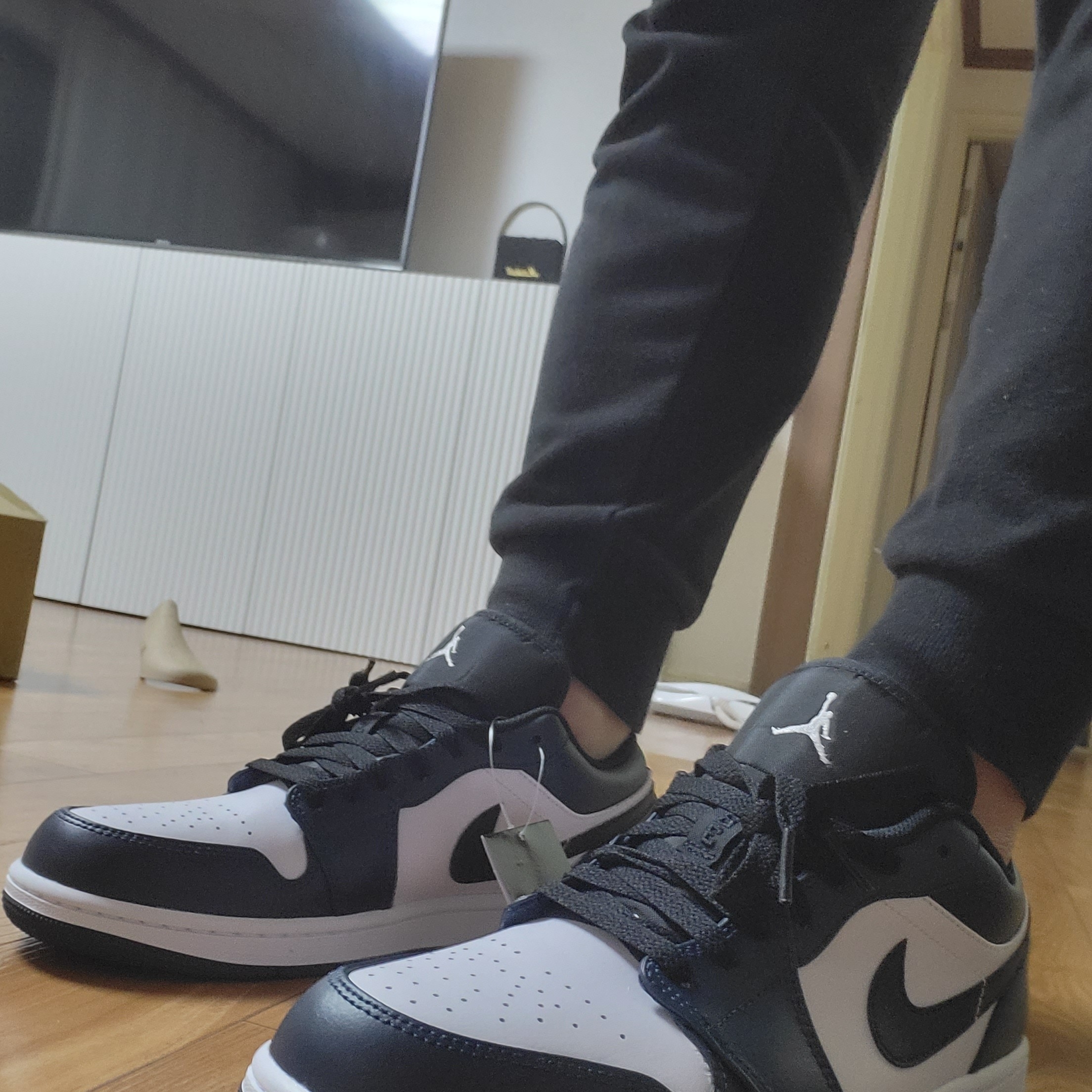Jordan 1 Low Dark Teal 착용 스타일 - 2