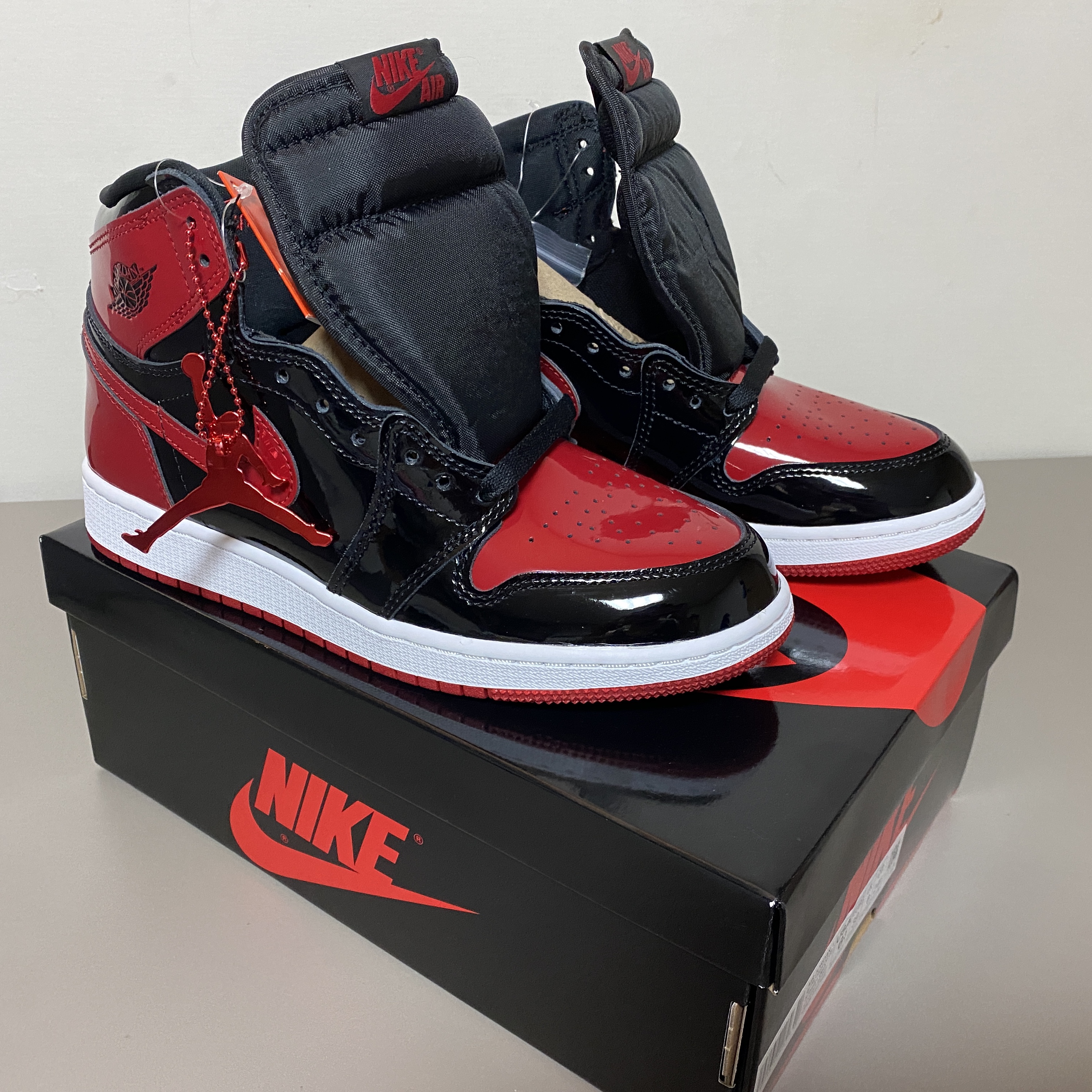 (GS) Jordan 1 Retro High OG Patent Bred 착용 스타일
