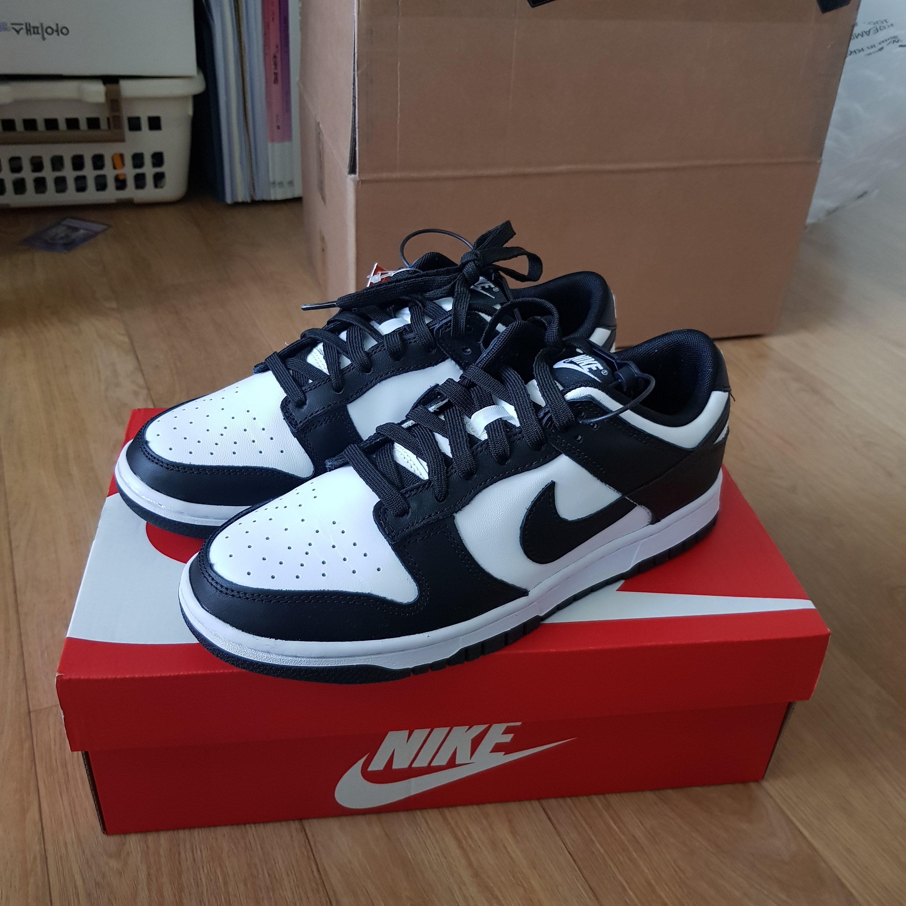 Nike Dunk Low Retro Black 착용 스타일
