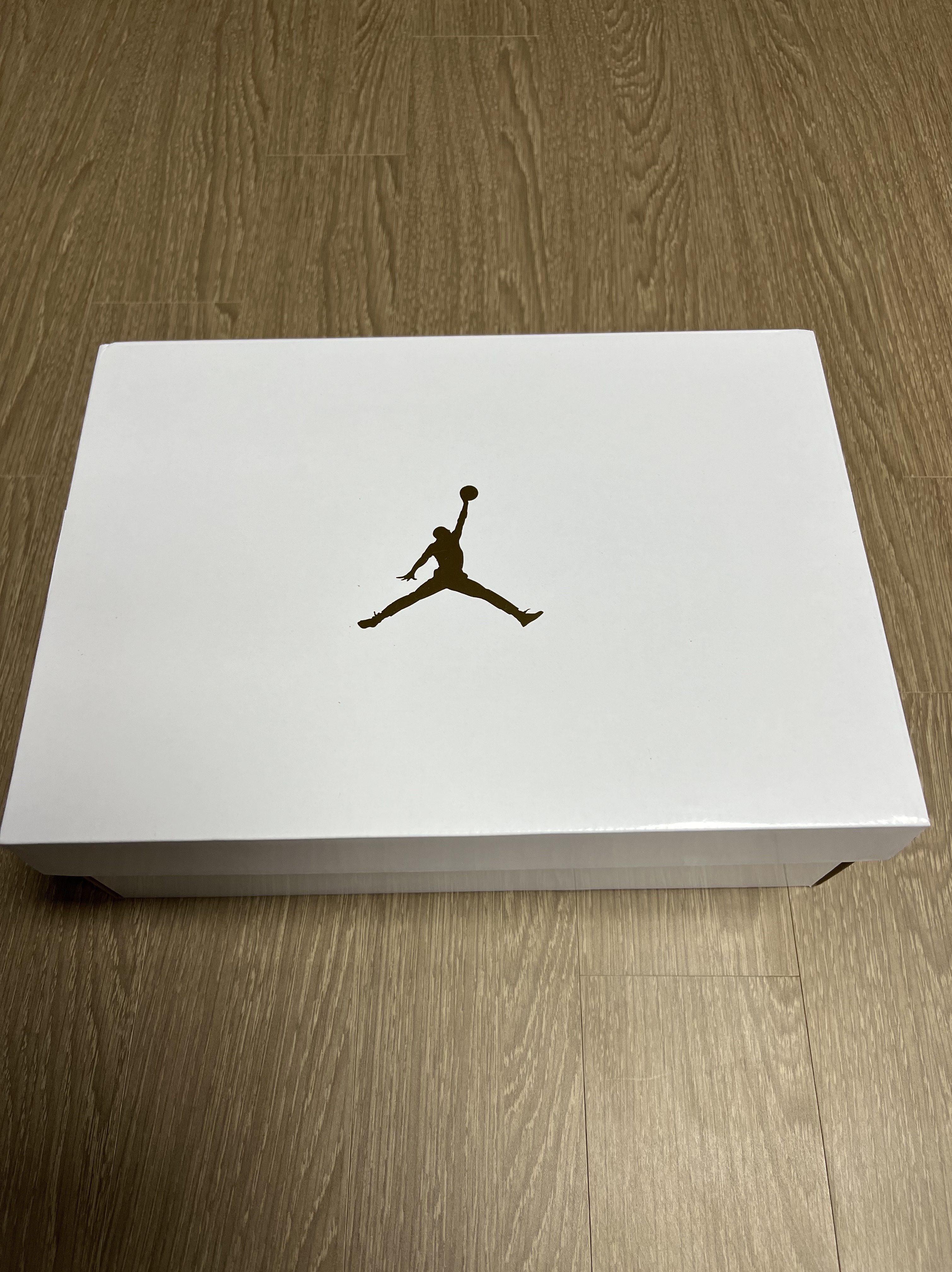 (W) Jordan 1 Acclimate Plum White 착용 스타일 - 1