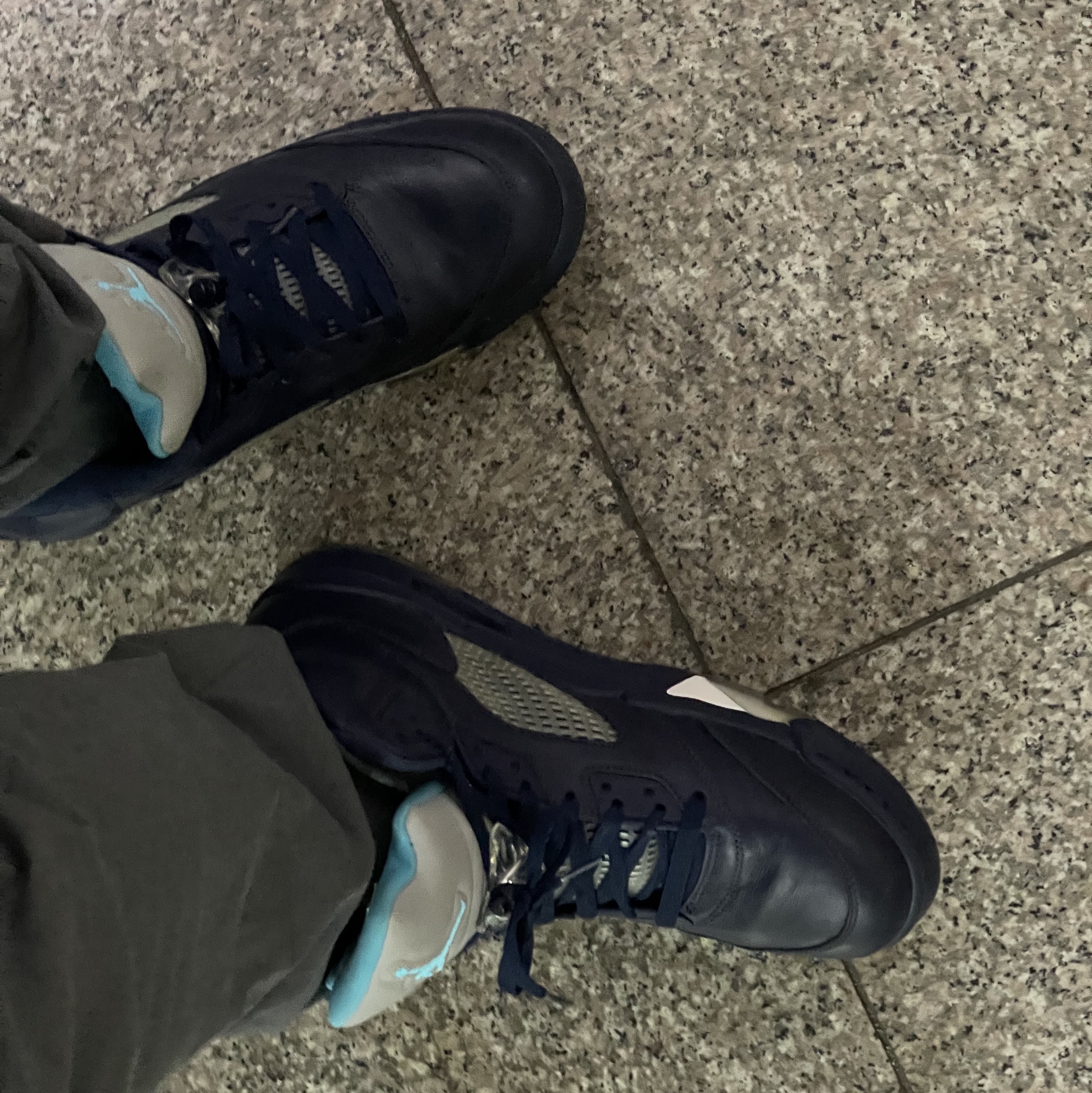 Jordan 5 Retro Pre-Grape 착용 스타일 - 1