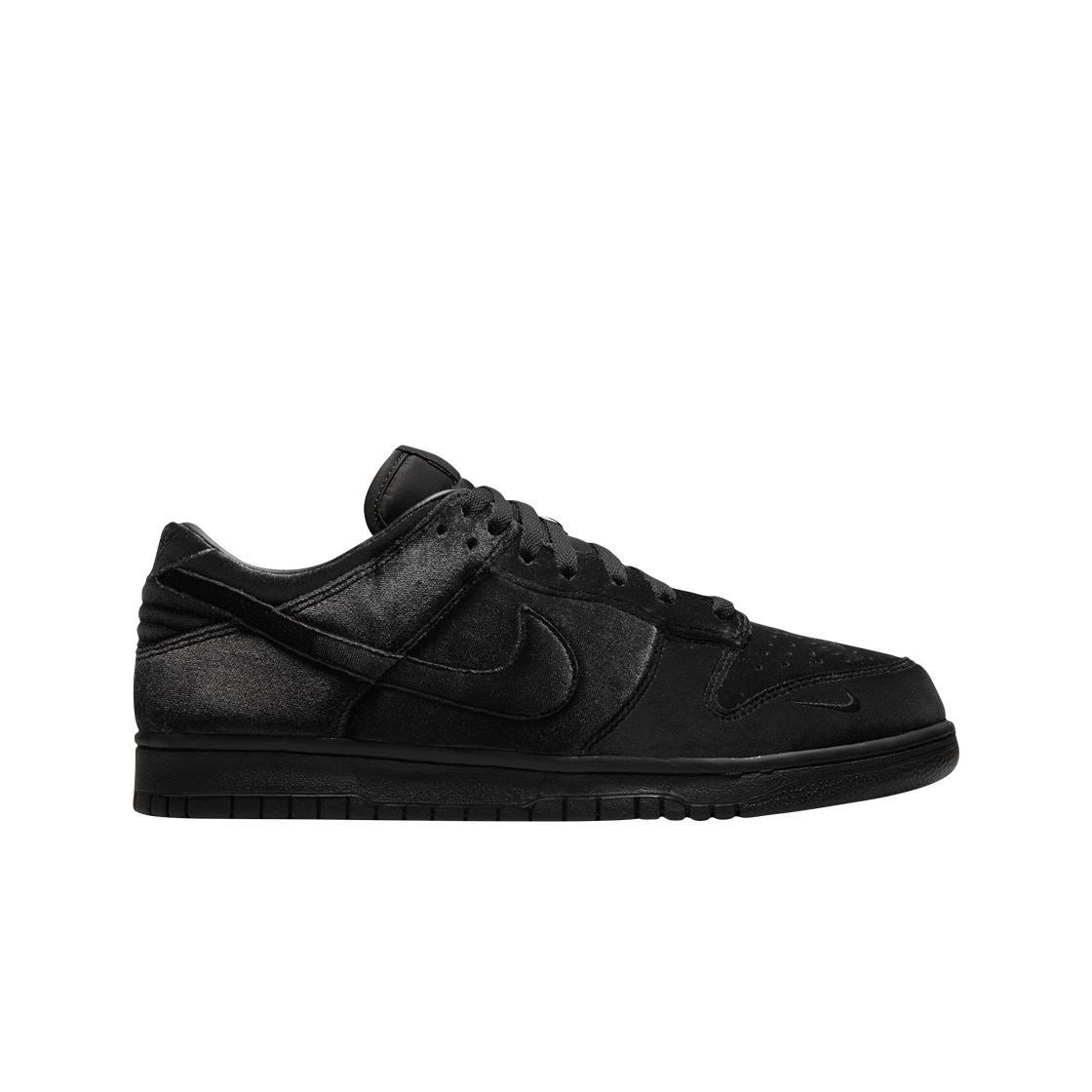 나이키 x 도버 스트리트 마켓 덩크 로우 벨벳 블랙