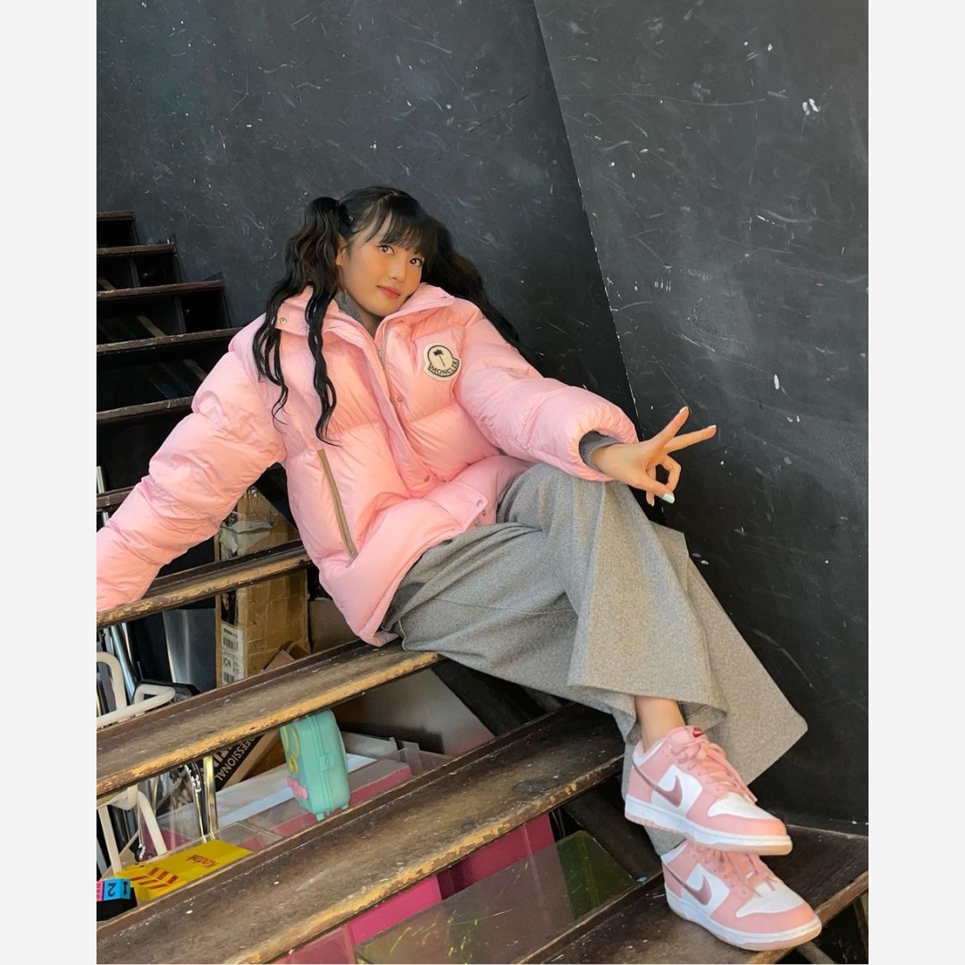 (GS) Nike Dunk Low Pink Velvet 착용 스타일 - 3