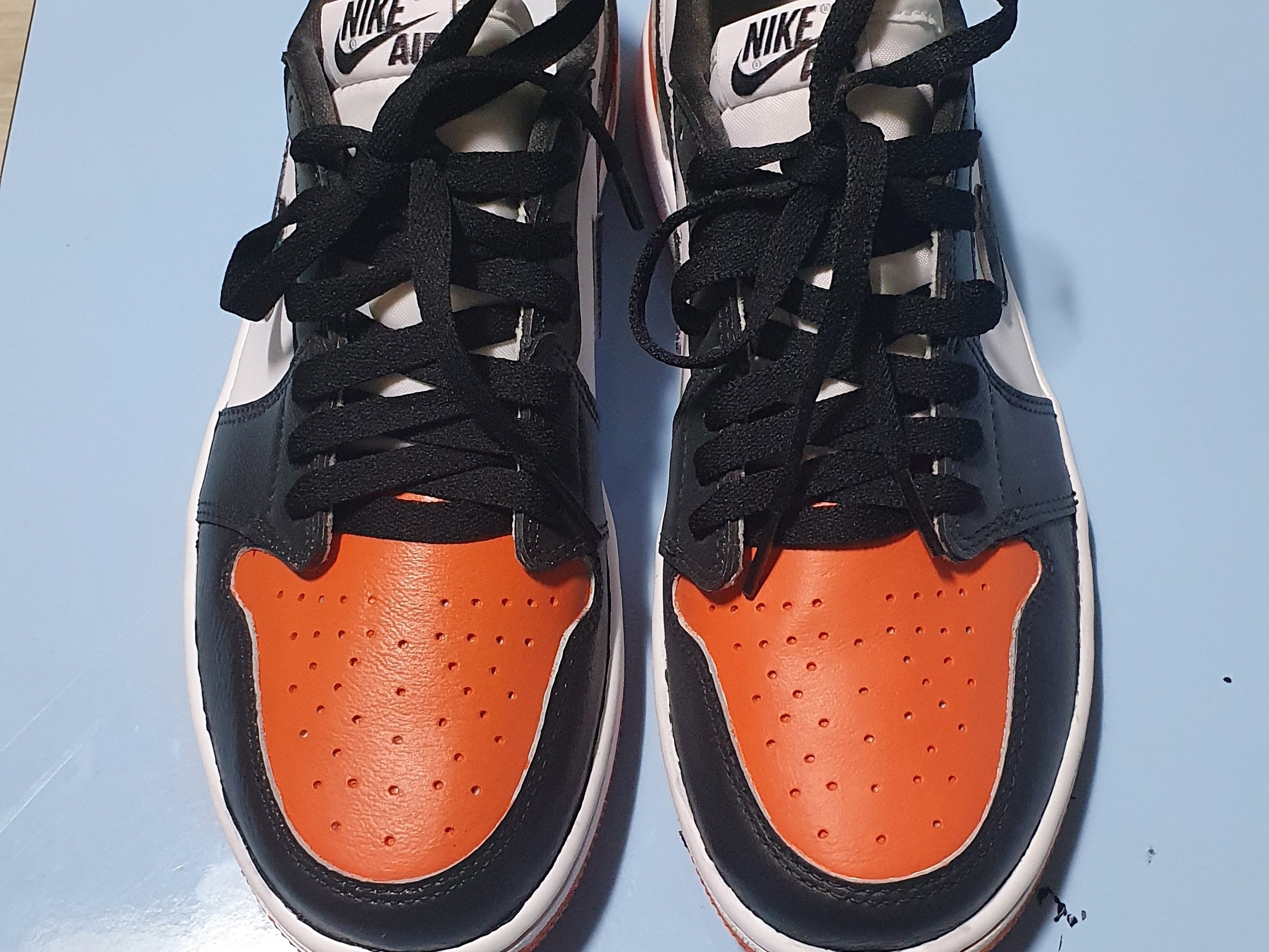 Jordan 1 Low OG Neutral Grey 착용 스타일 - 2