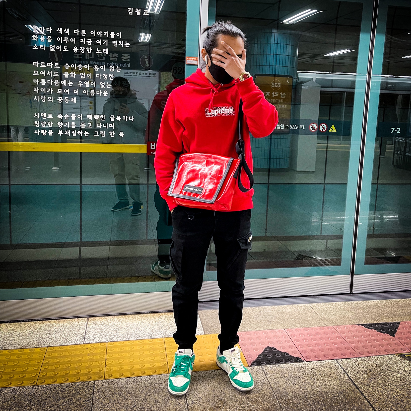 Supreme Bandana Box Logo Hooded Sweatshirt Red - 19FW 착용 스타일