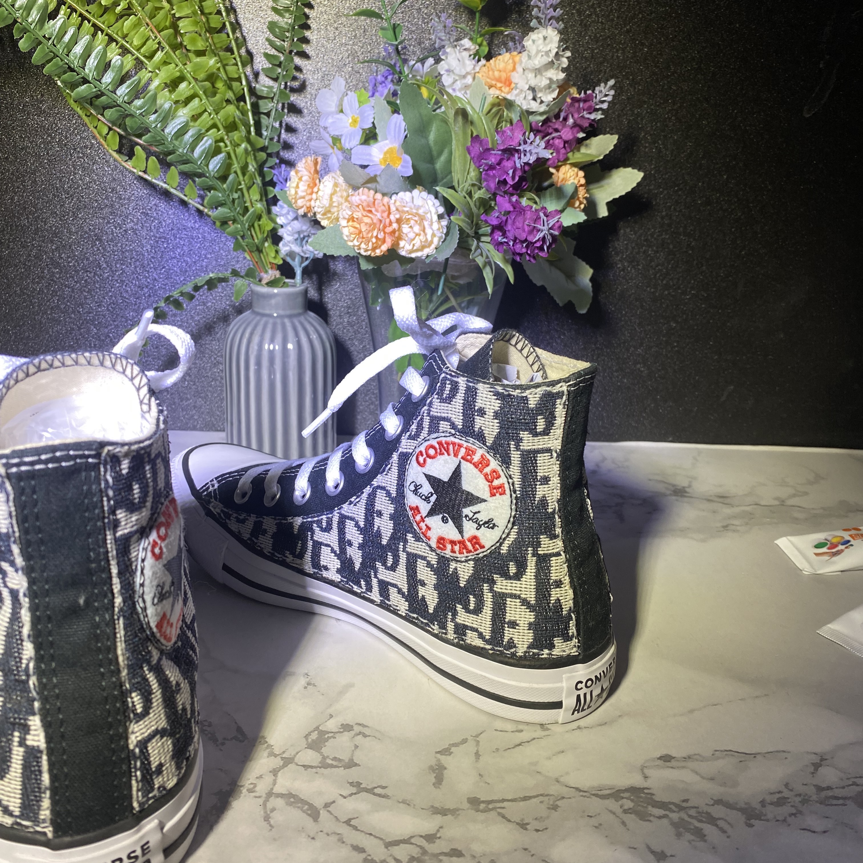 Converse Chuck 70 Hi Black 착용 스타일 - 1