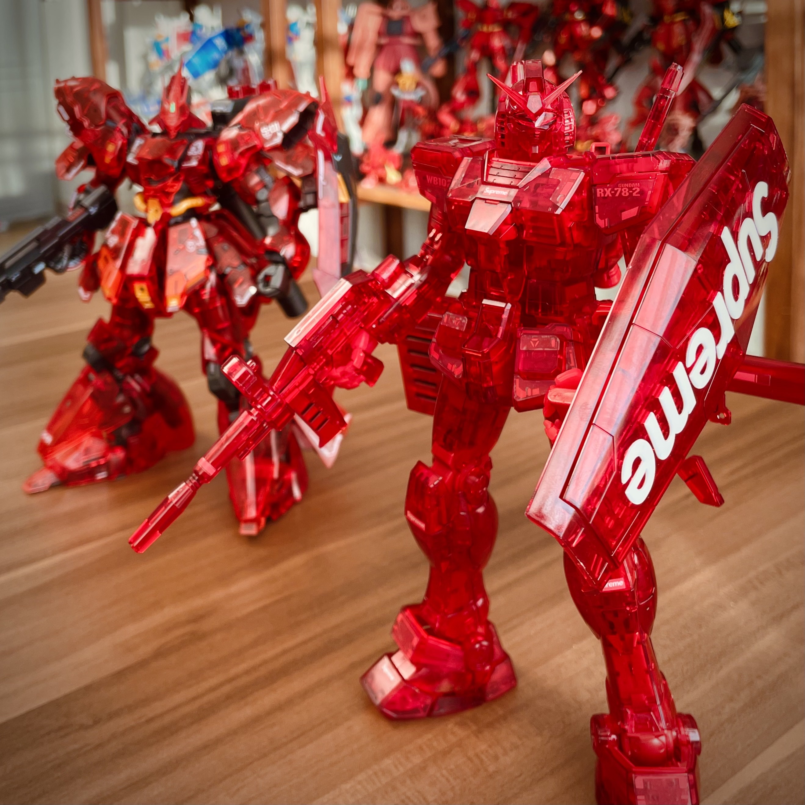 Supreme MG 1/100 RX-78-2 Gundam Ver. 3.0 착용 스타일 - 2