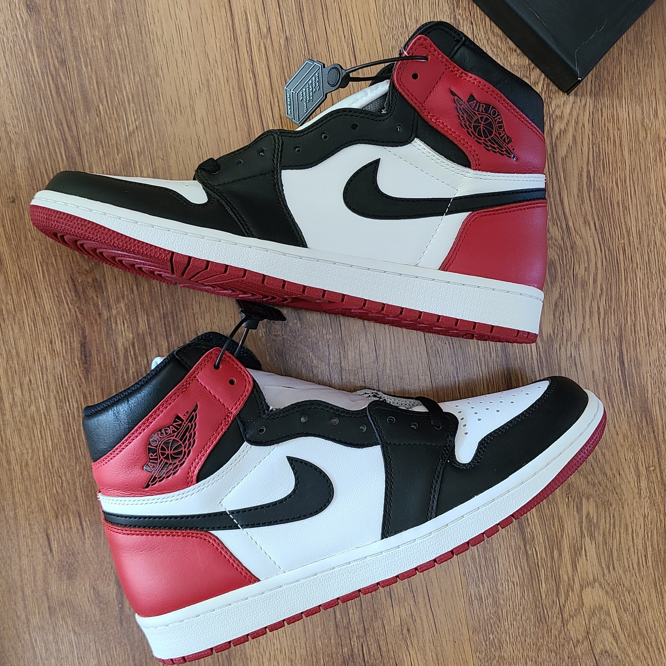 Jordan 1 Retro High OG Black Toe 2016 착용 스타일