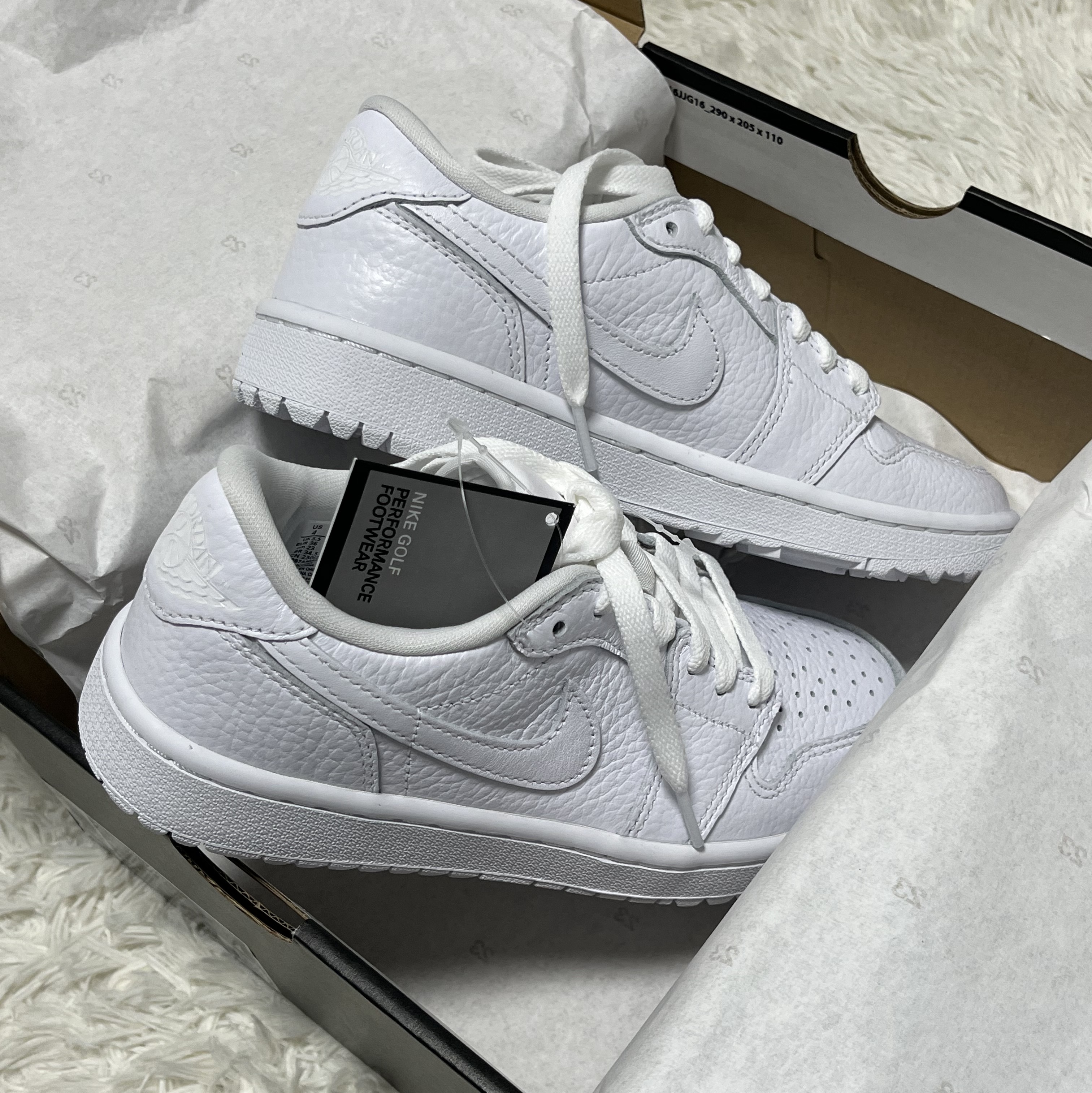 Jordan 1 Low Golf Triple White 착용 스타일