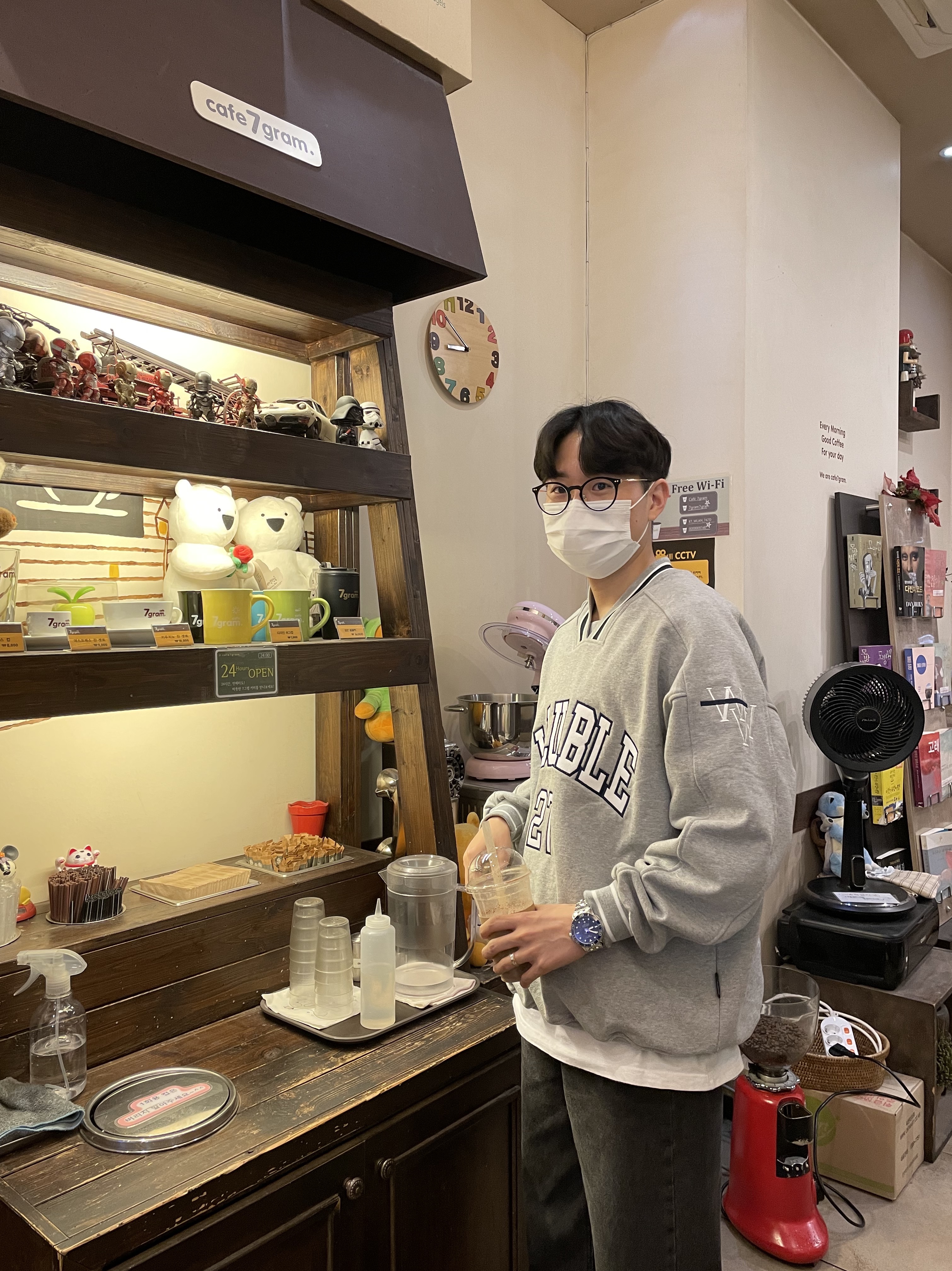 Jordan 1 Low Light Smoke Grey 착용 스타일 - 1