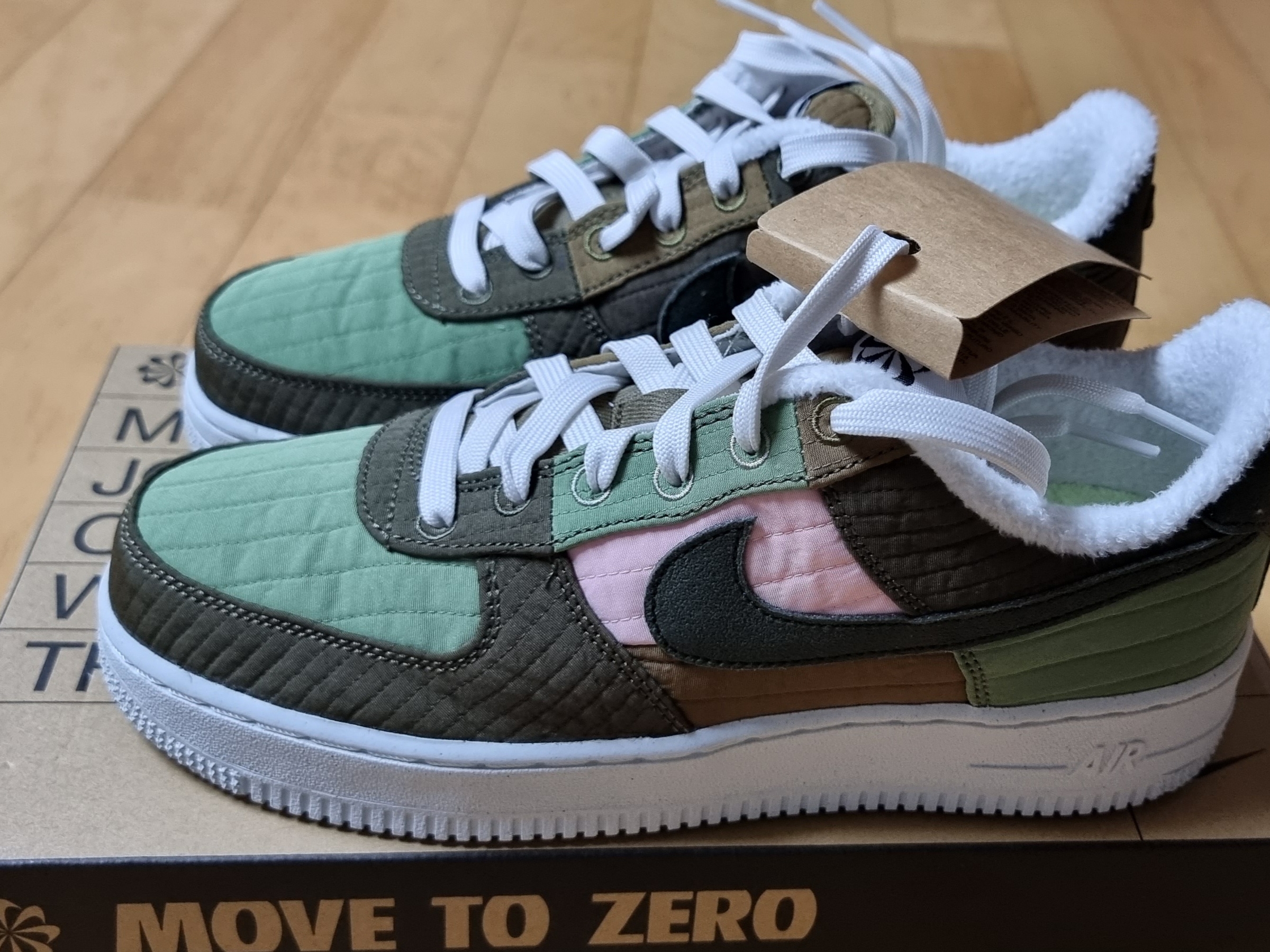 Nike Air Force 1 '07 LX Next Nature Toasty 착용 스타일 - 2