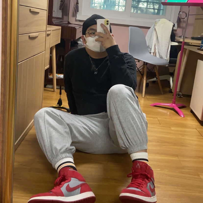 Nike x Stussy Cuff Beanie Black, C.P. Company Diagonal Raised Fleece Crewneck Sweatshirt Black - 22SS 착용 스타일