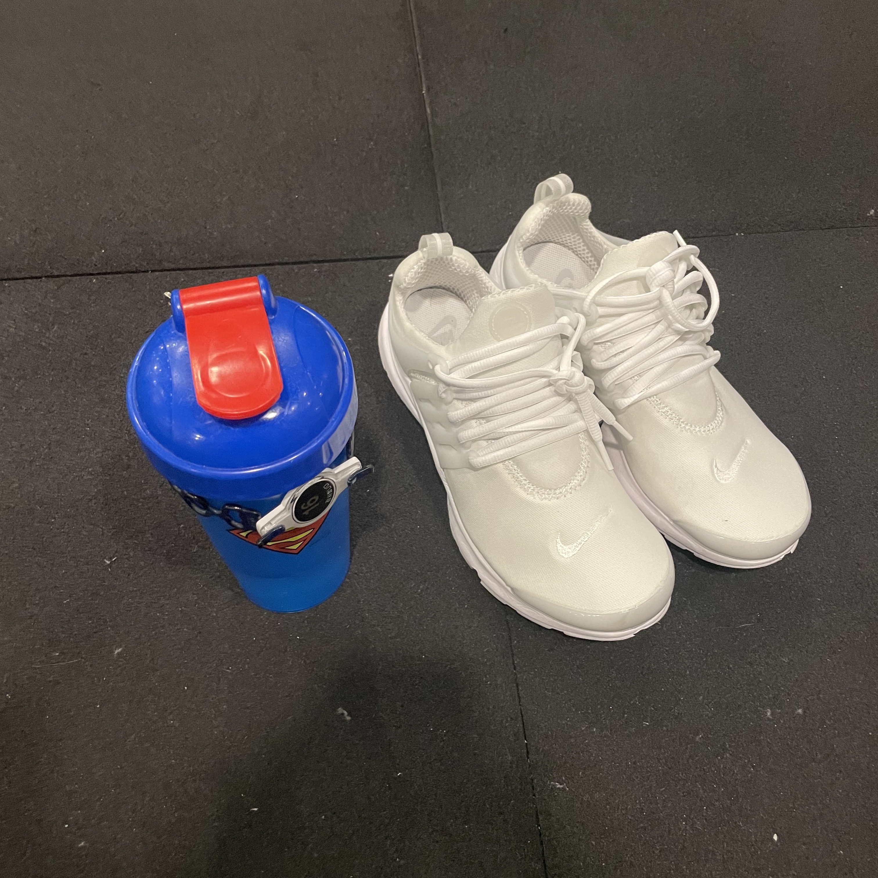 Nike Air Presto Triple Black, Nike Air Presto White Pure Platinum 착용 스타일 - 2