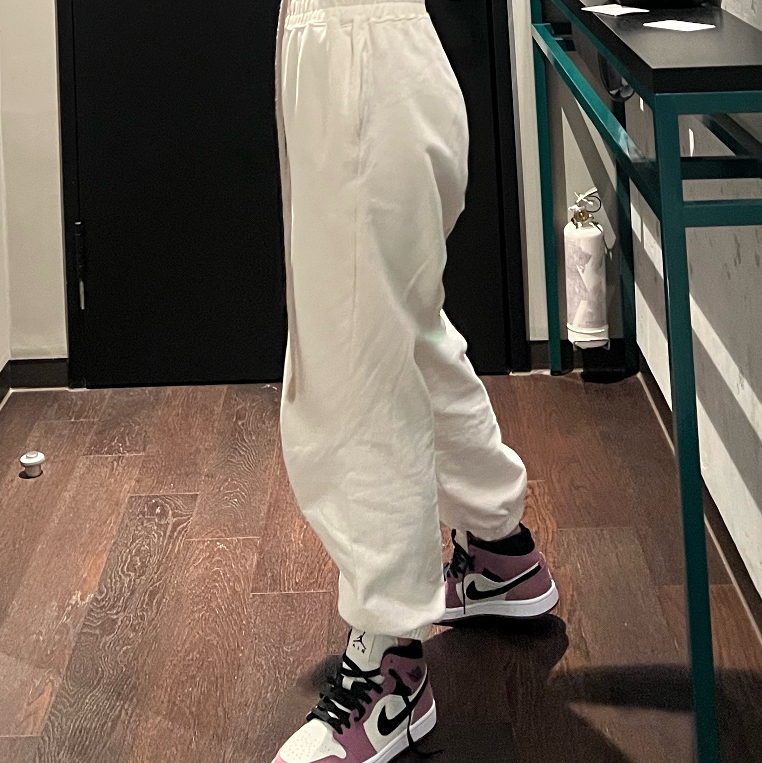 (W) Jordan 1 Mid SE Light Mulberry 착용 스타일