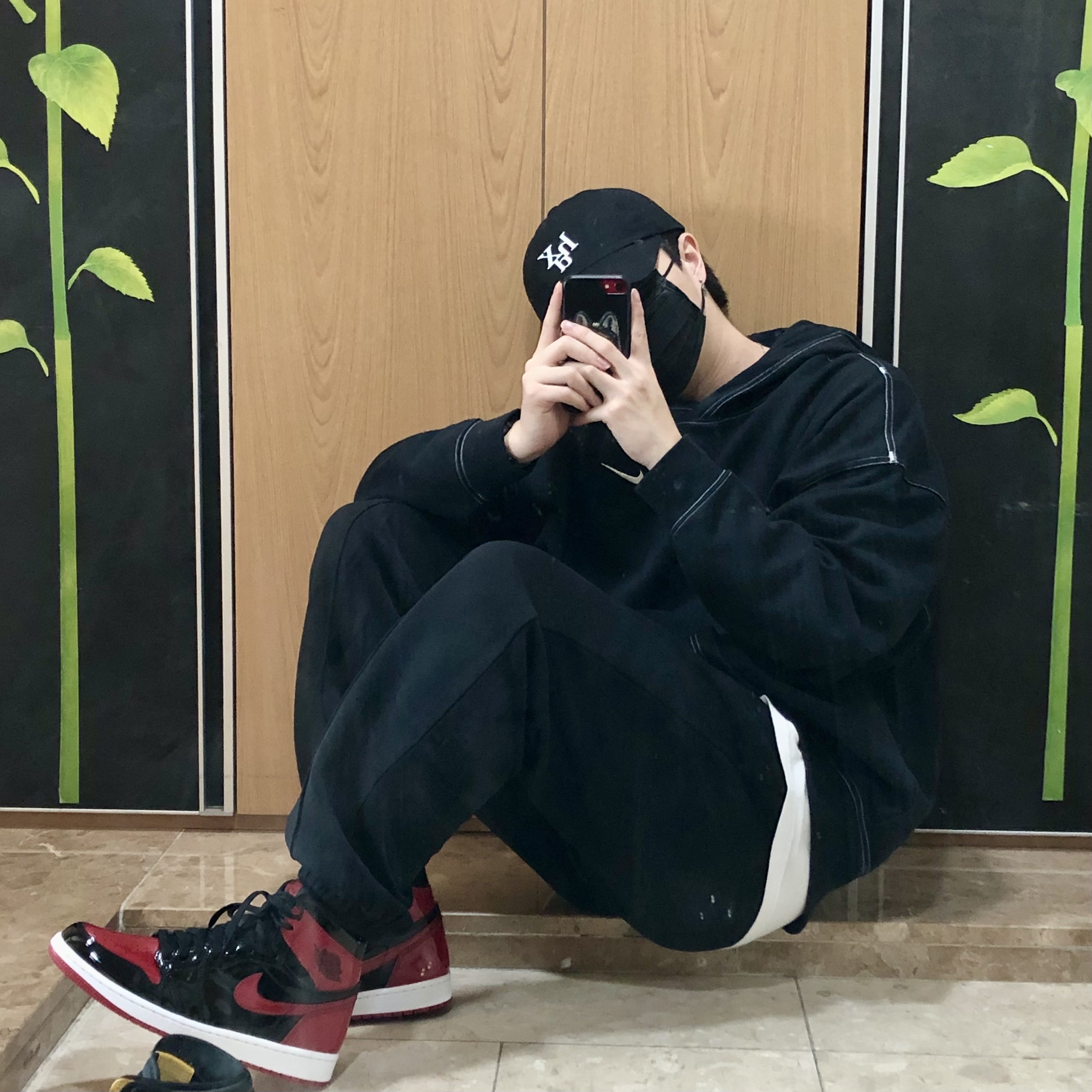 Jordan 1 Retro High OG Patent Bred 착용 스타일