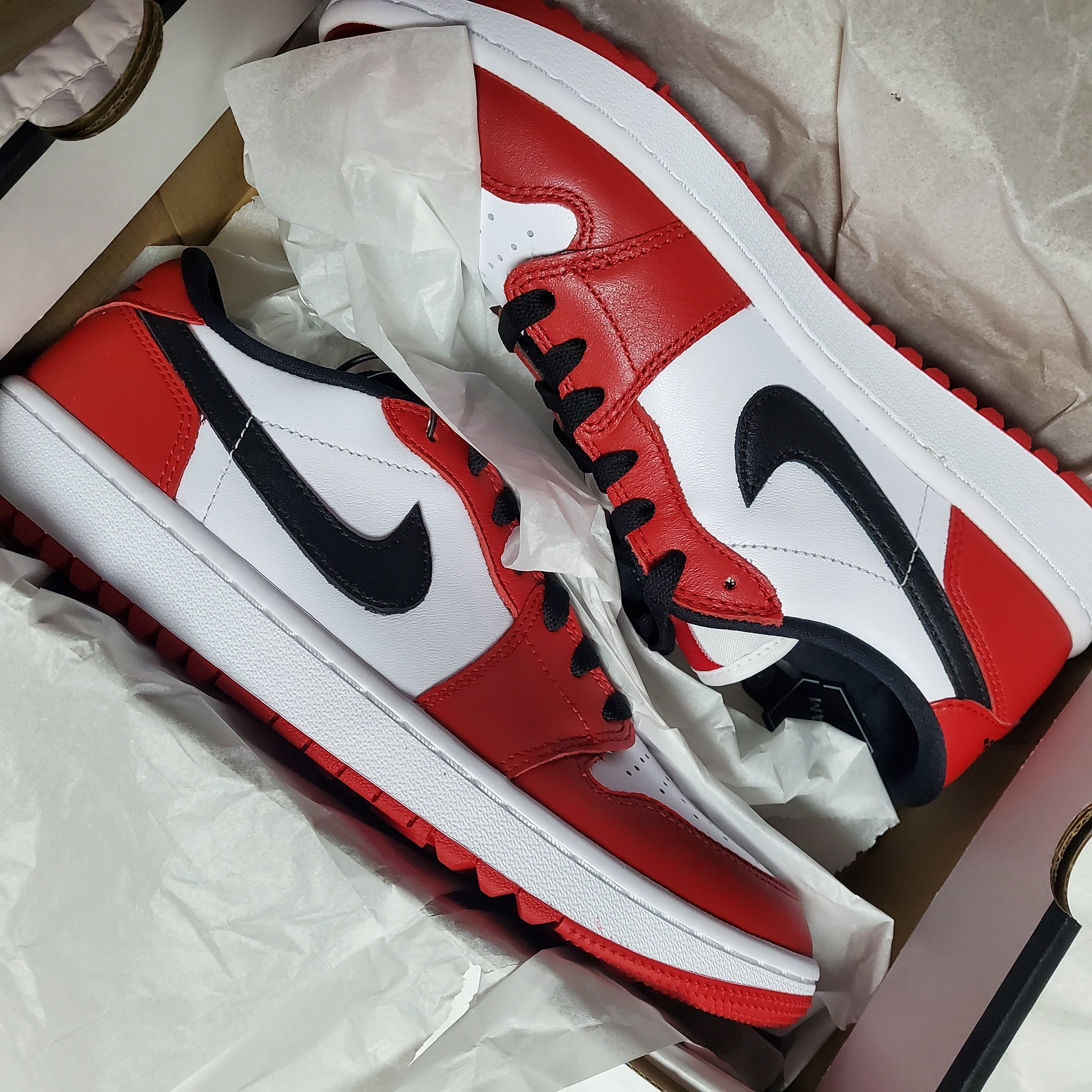 Jordan 1 Low Golf Chicago 착용 스타일